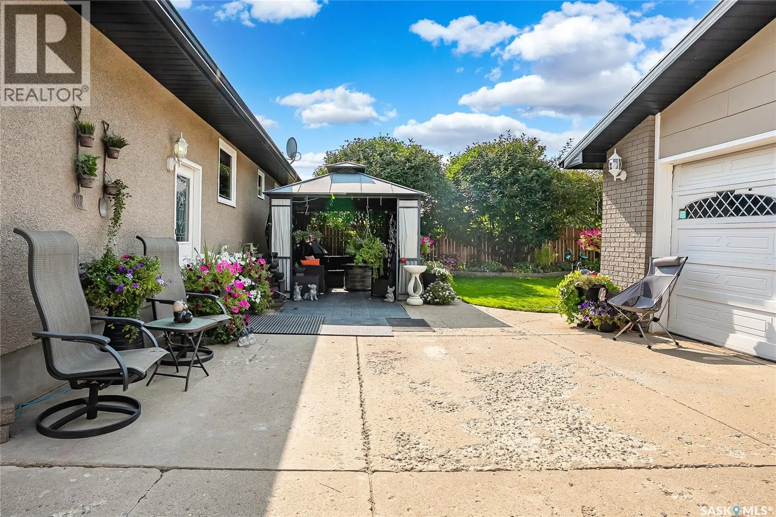 78 Arnason CRESCENT