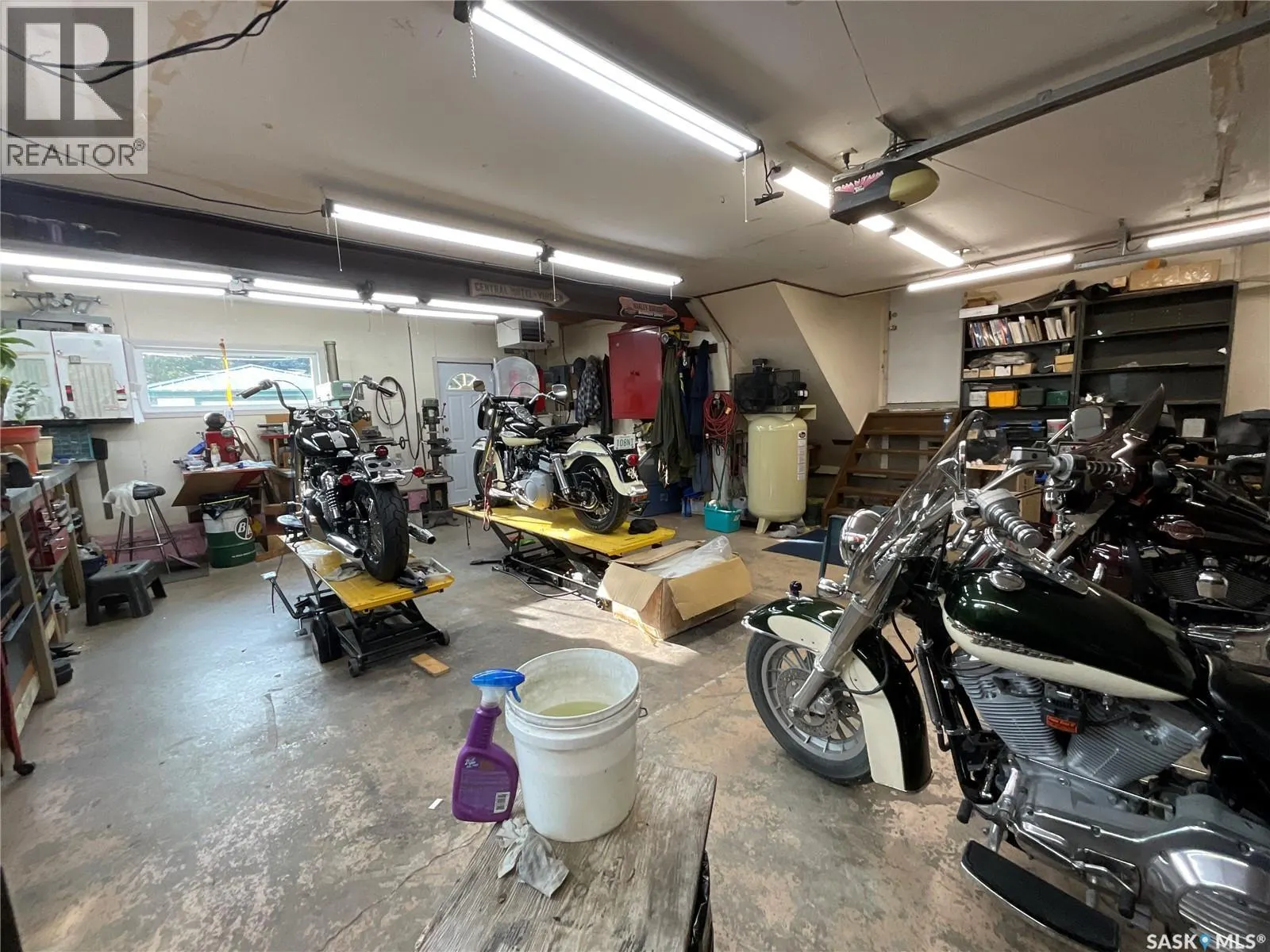 16434 16434 Range Road 2203