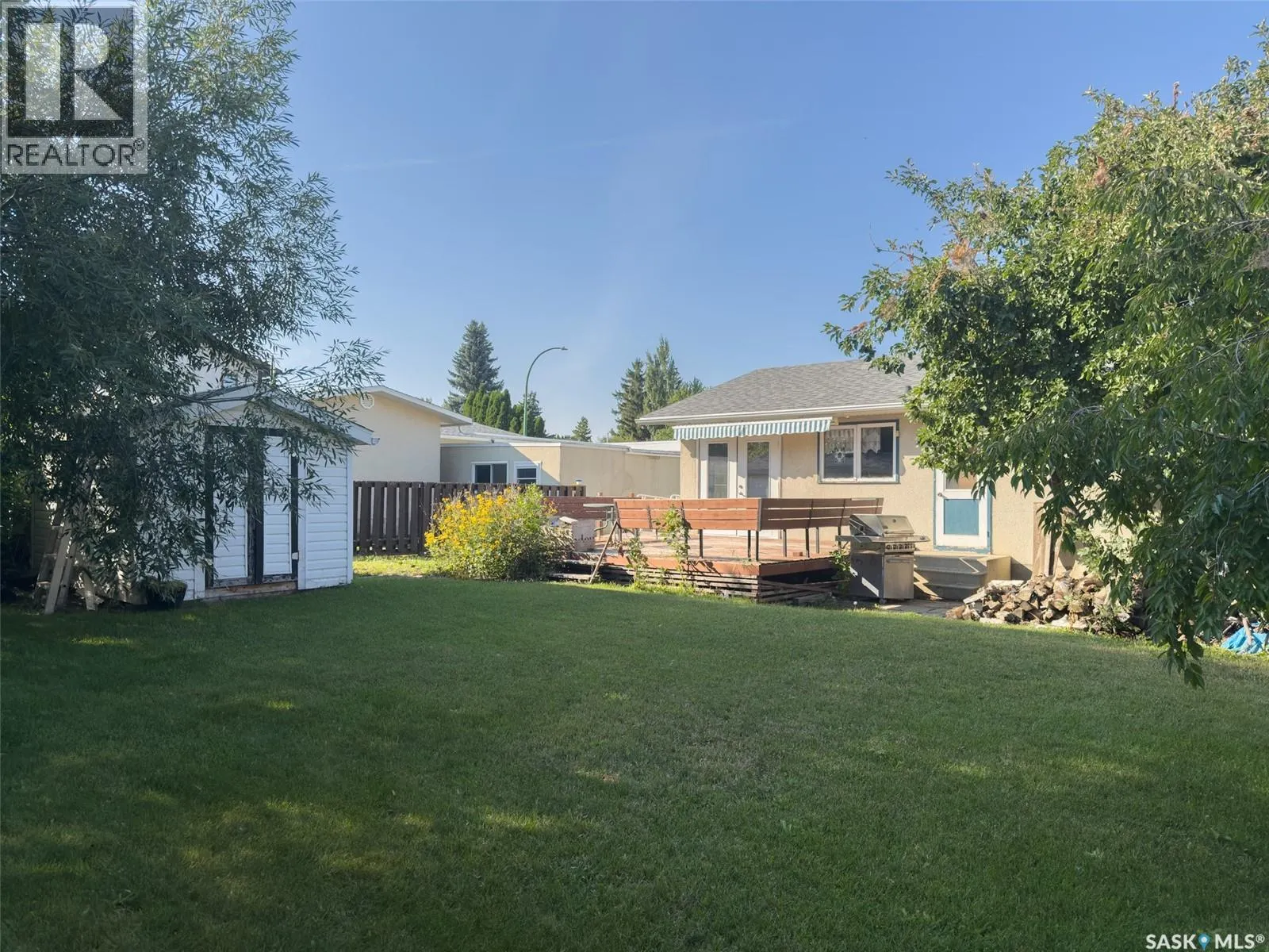 318 Tennant CRESCENT
