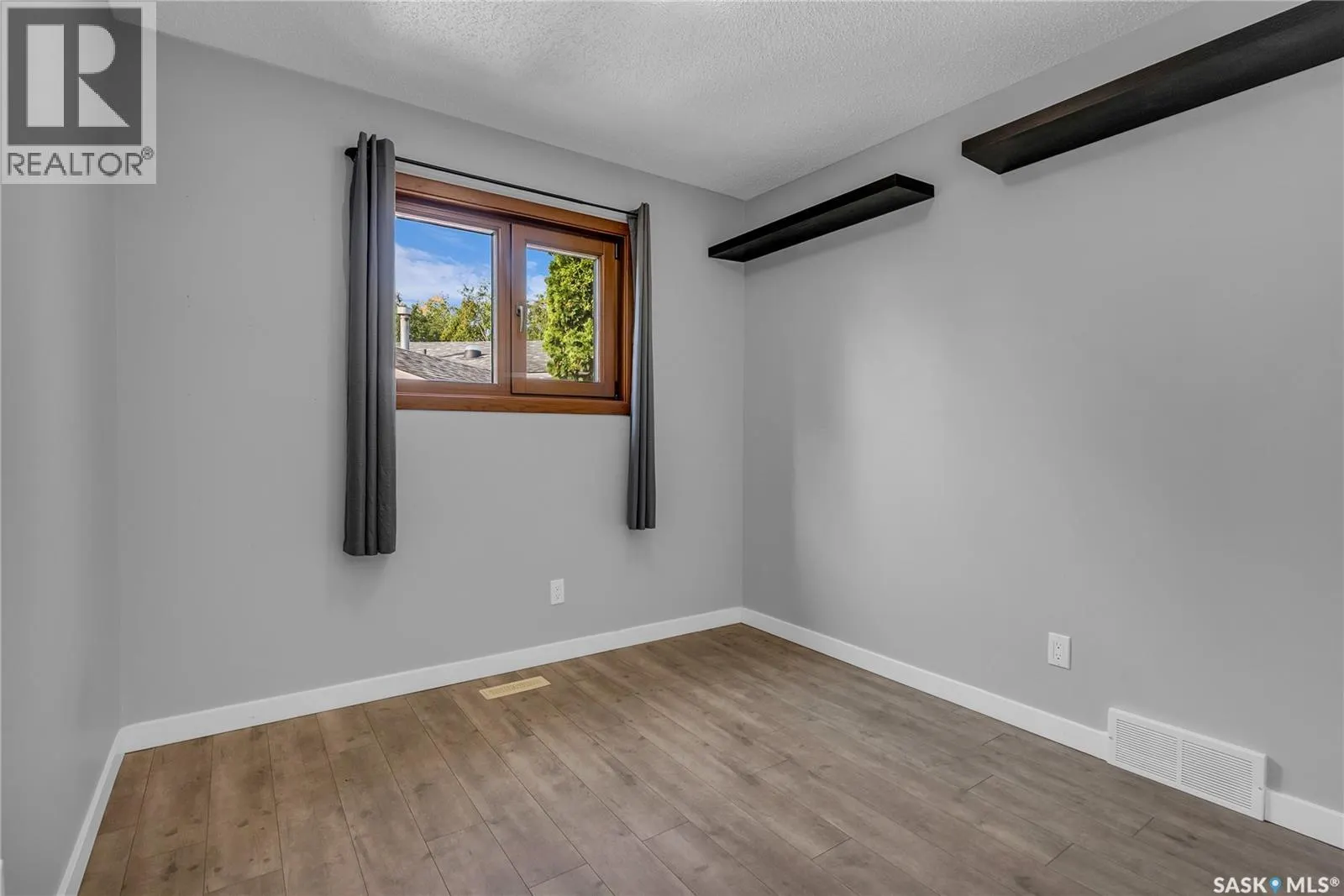 334 Wollaston RISE