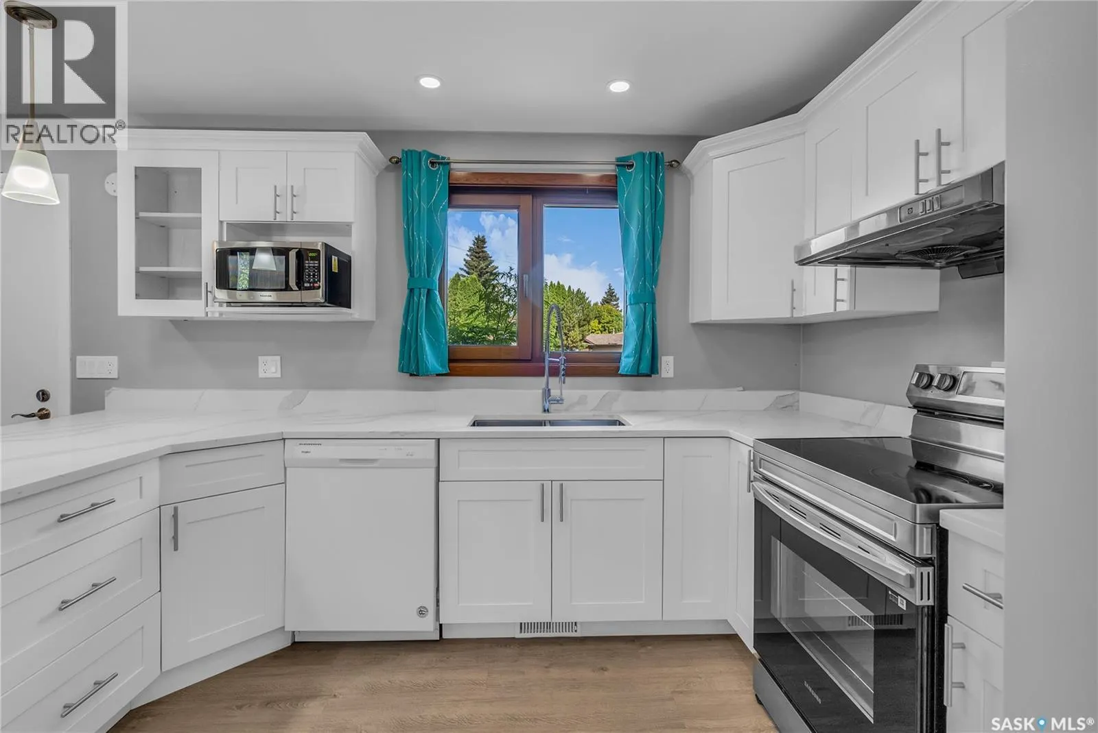 334 Wollaston RISE