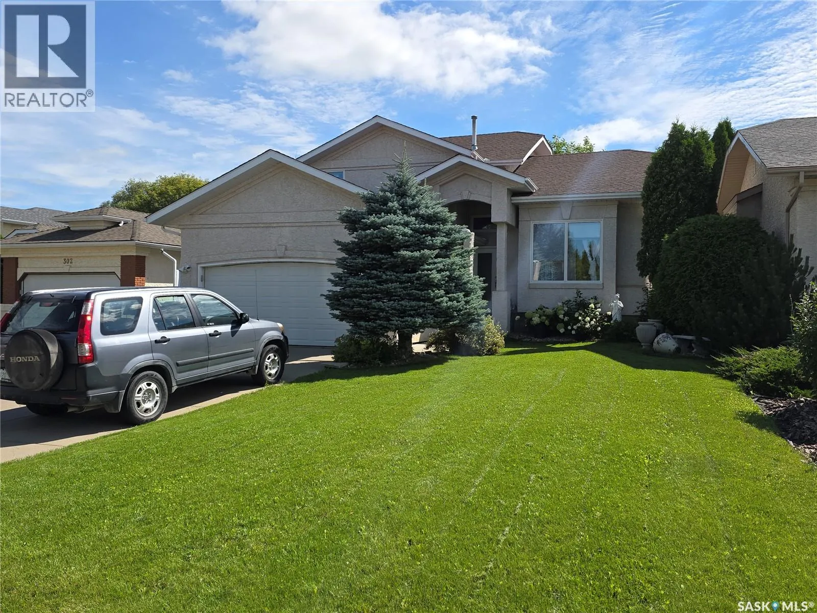 306 Blackthorn CRESCENT