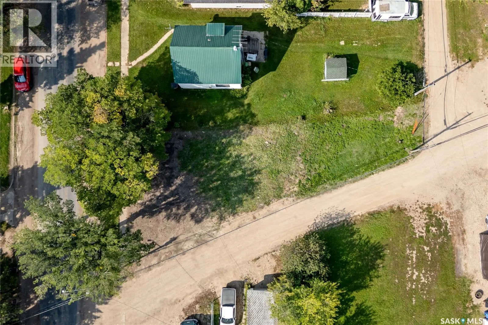 302 Burrows AVENUE W
