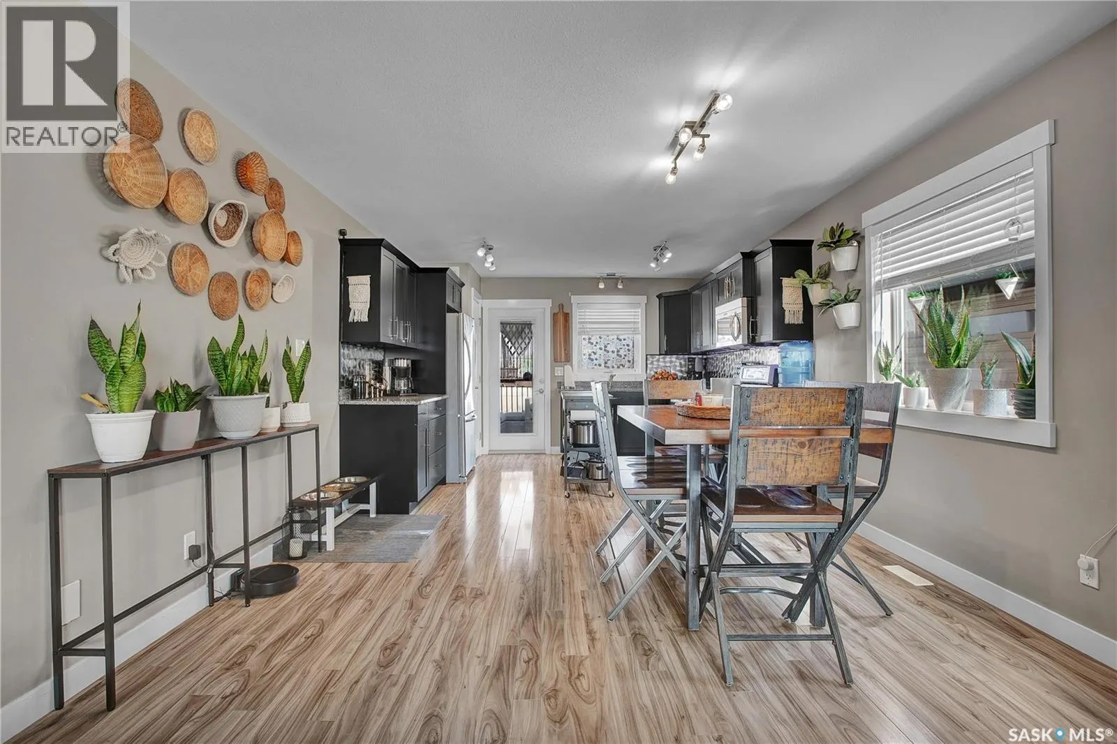 88 Martens CRESCENT