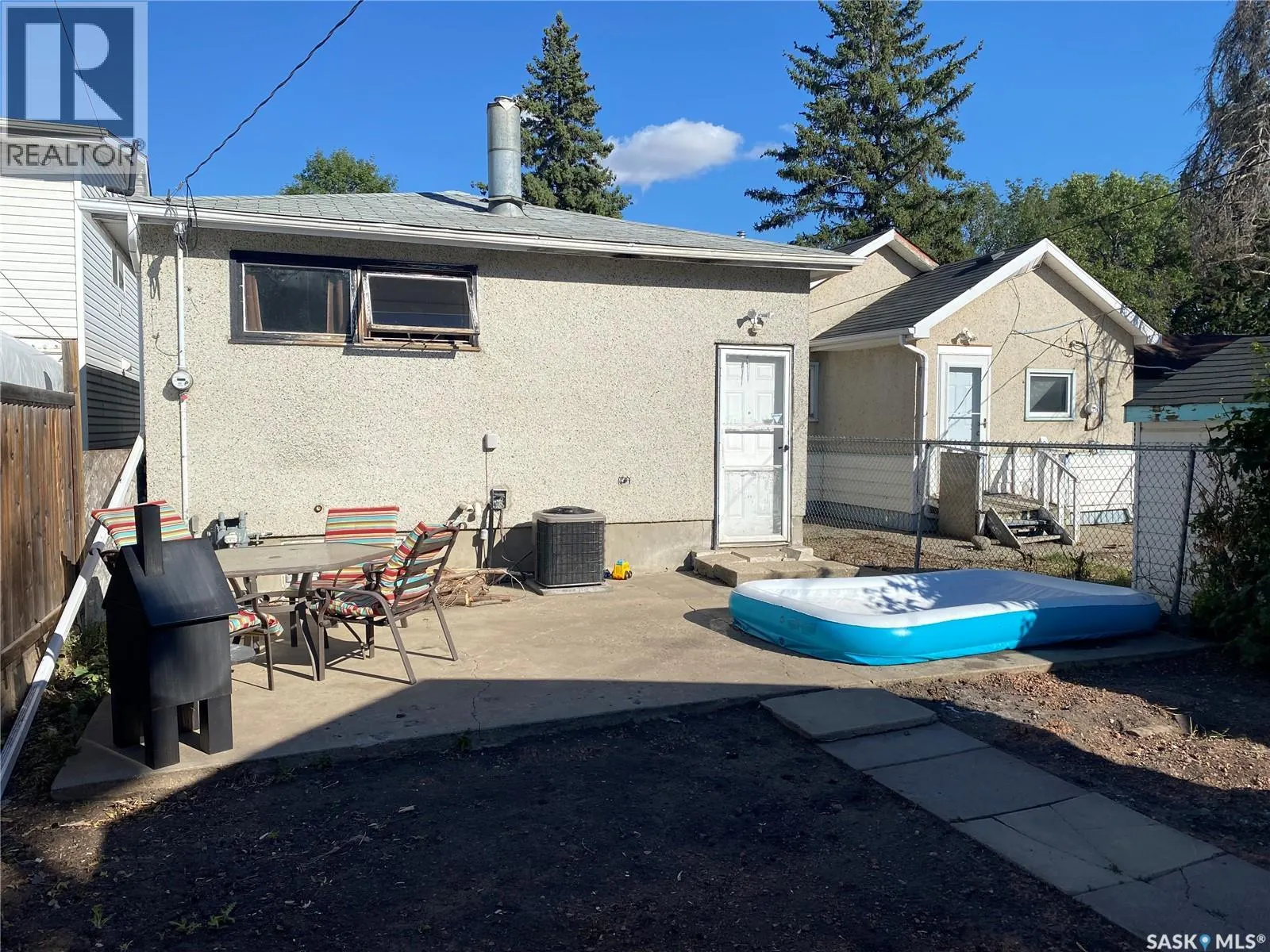 748 Rae STREET