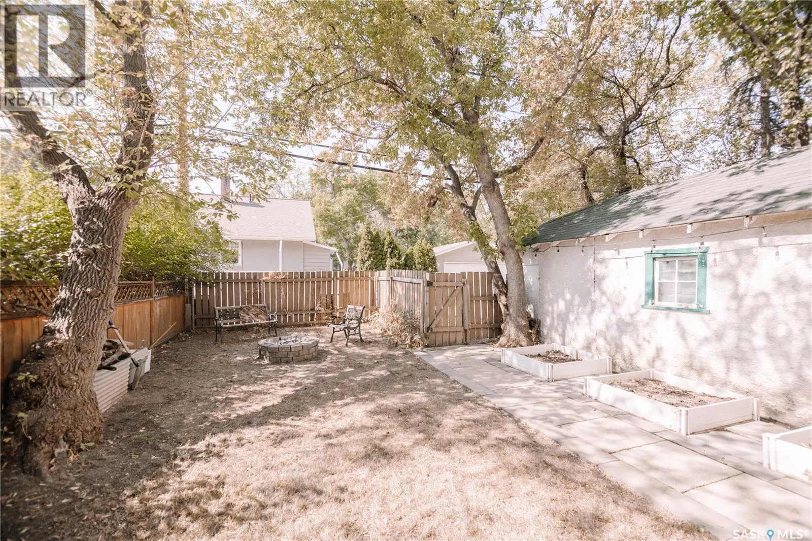 2864 Angus STREET