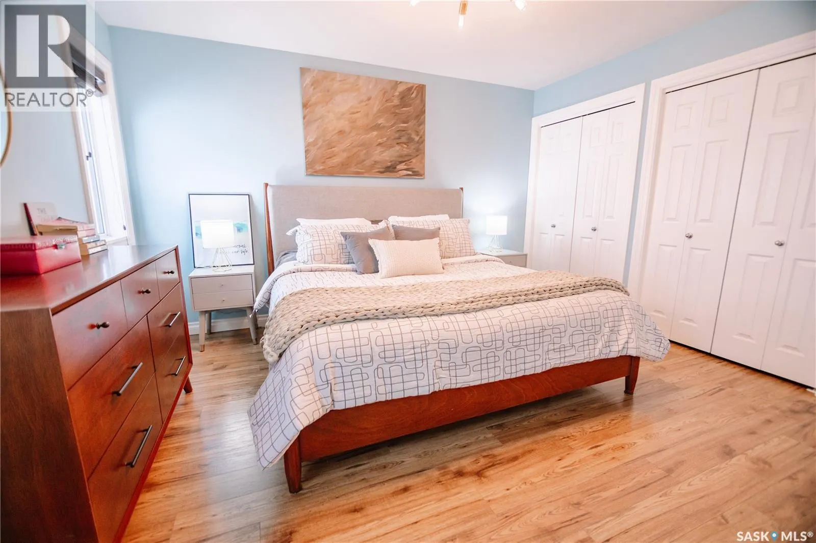 4338 Meadowsweet LANE