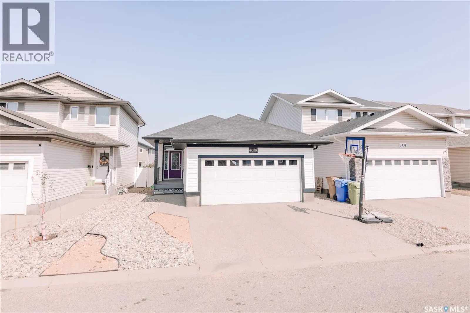 4338 Meadowsweet LANE