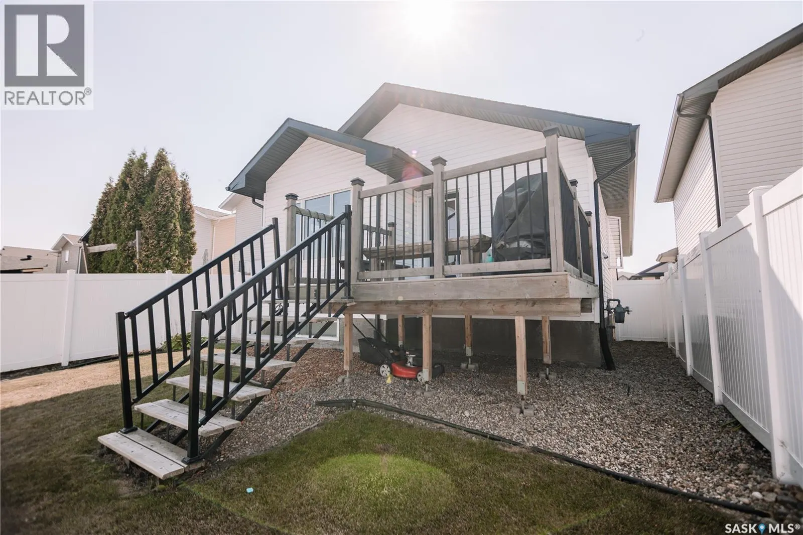 4338 Meadowsweet LANE