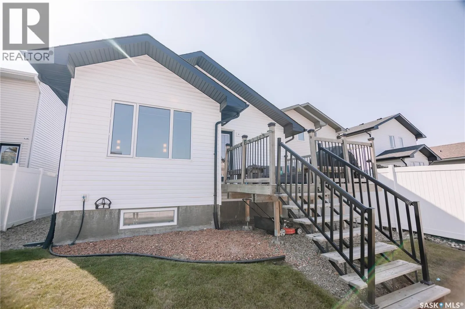4338 Meadowsweet LANE
