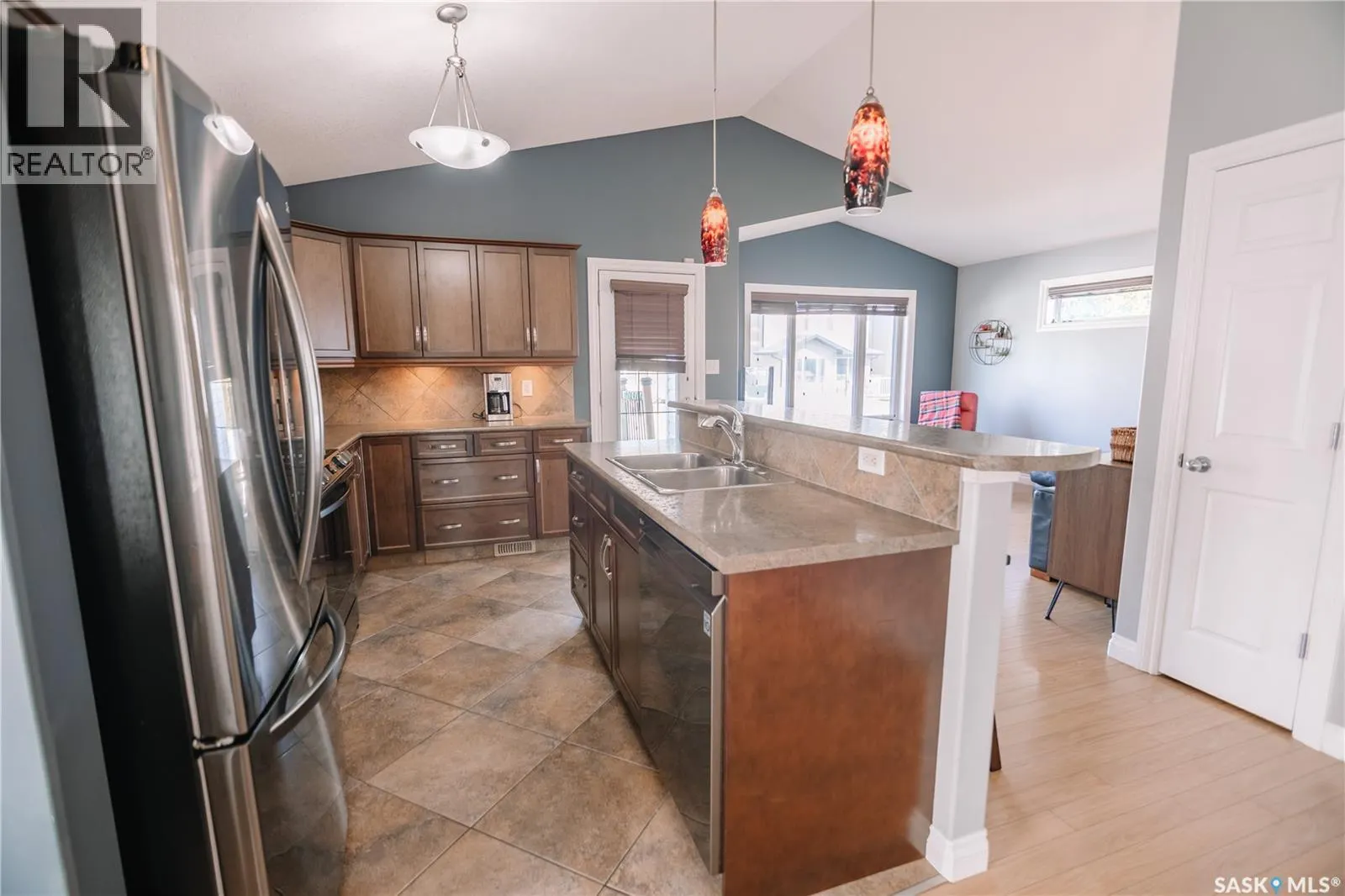 4338 Meadowsweet LANE