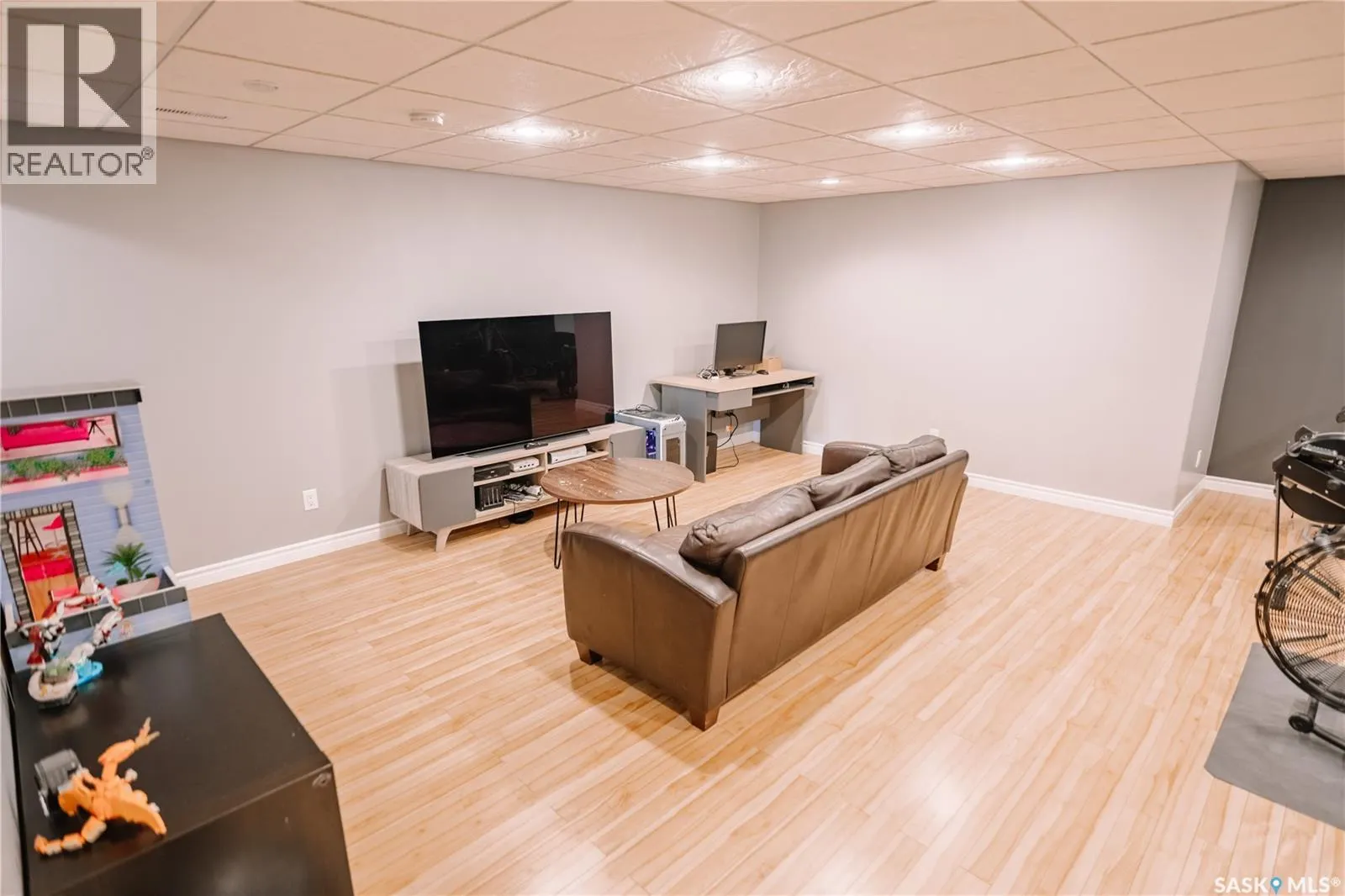 4338 Meadowsweet LANE