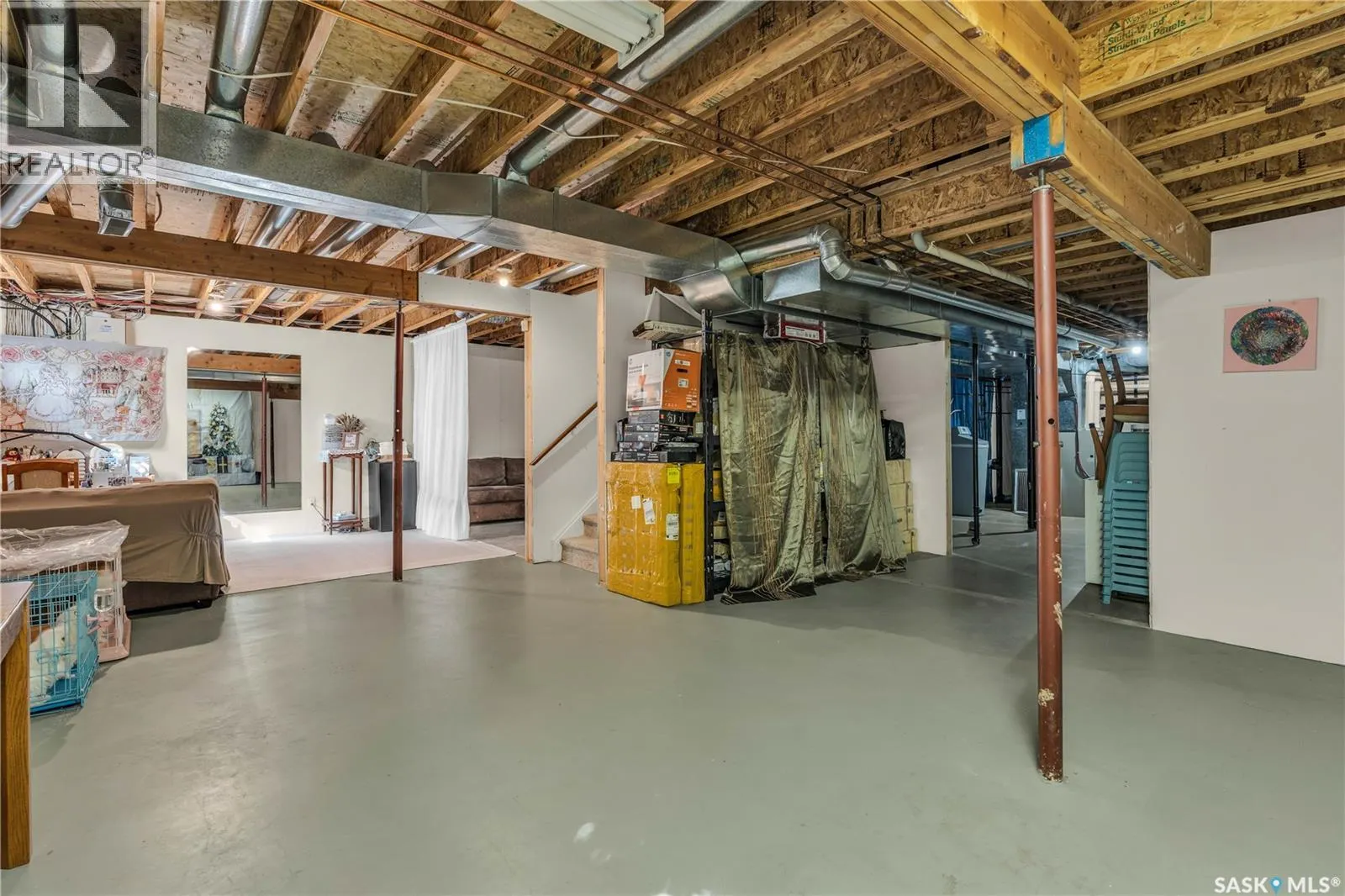 636 Braeside VIEW