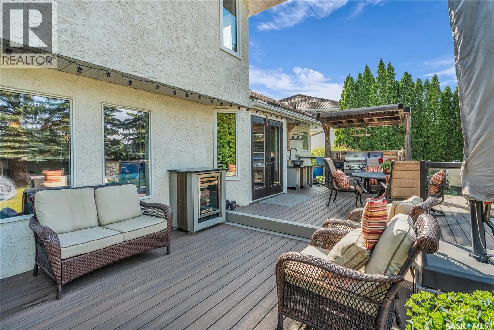 636 Braeside VIEW