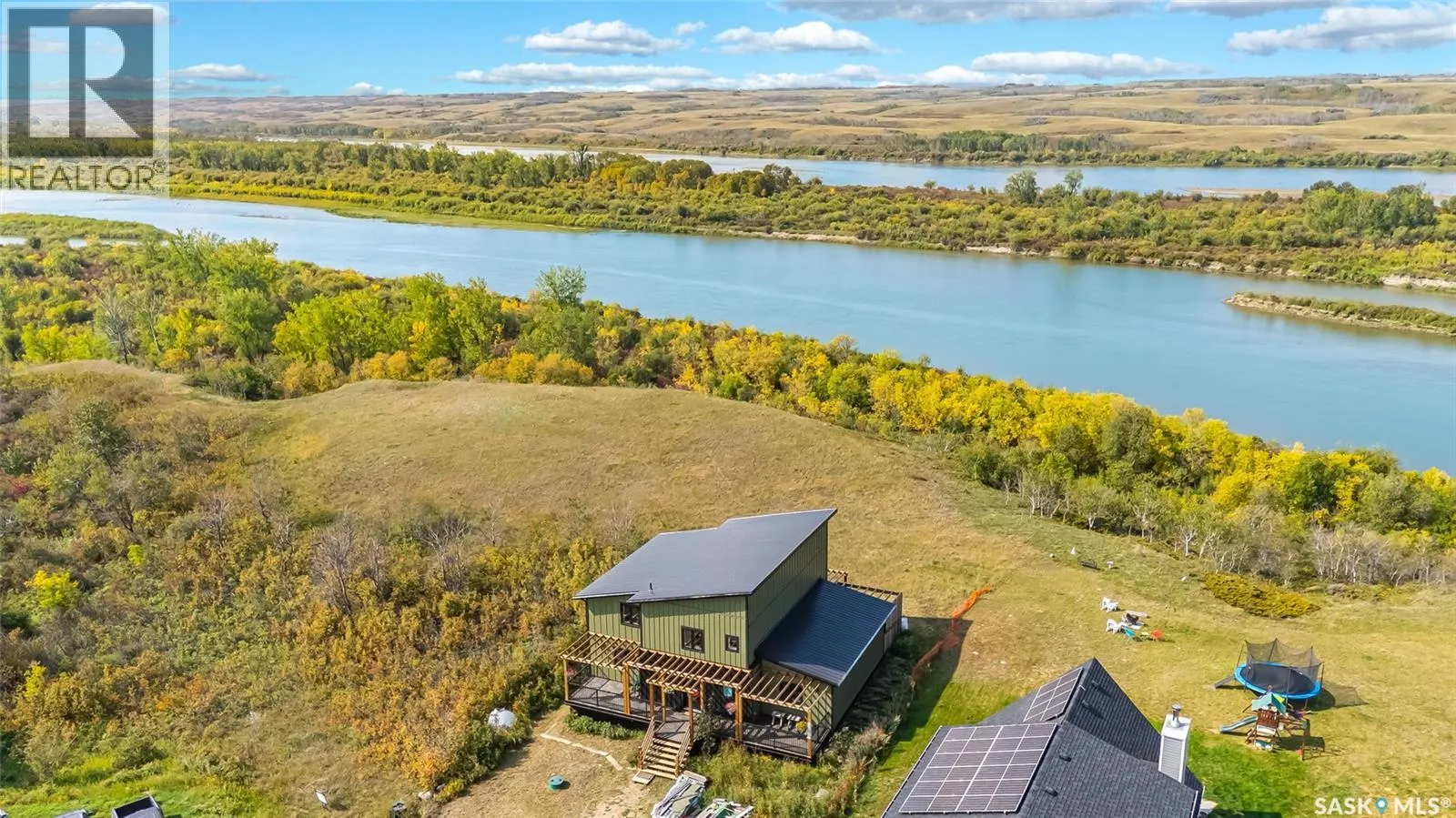 322 laurier CRESCENT