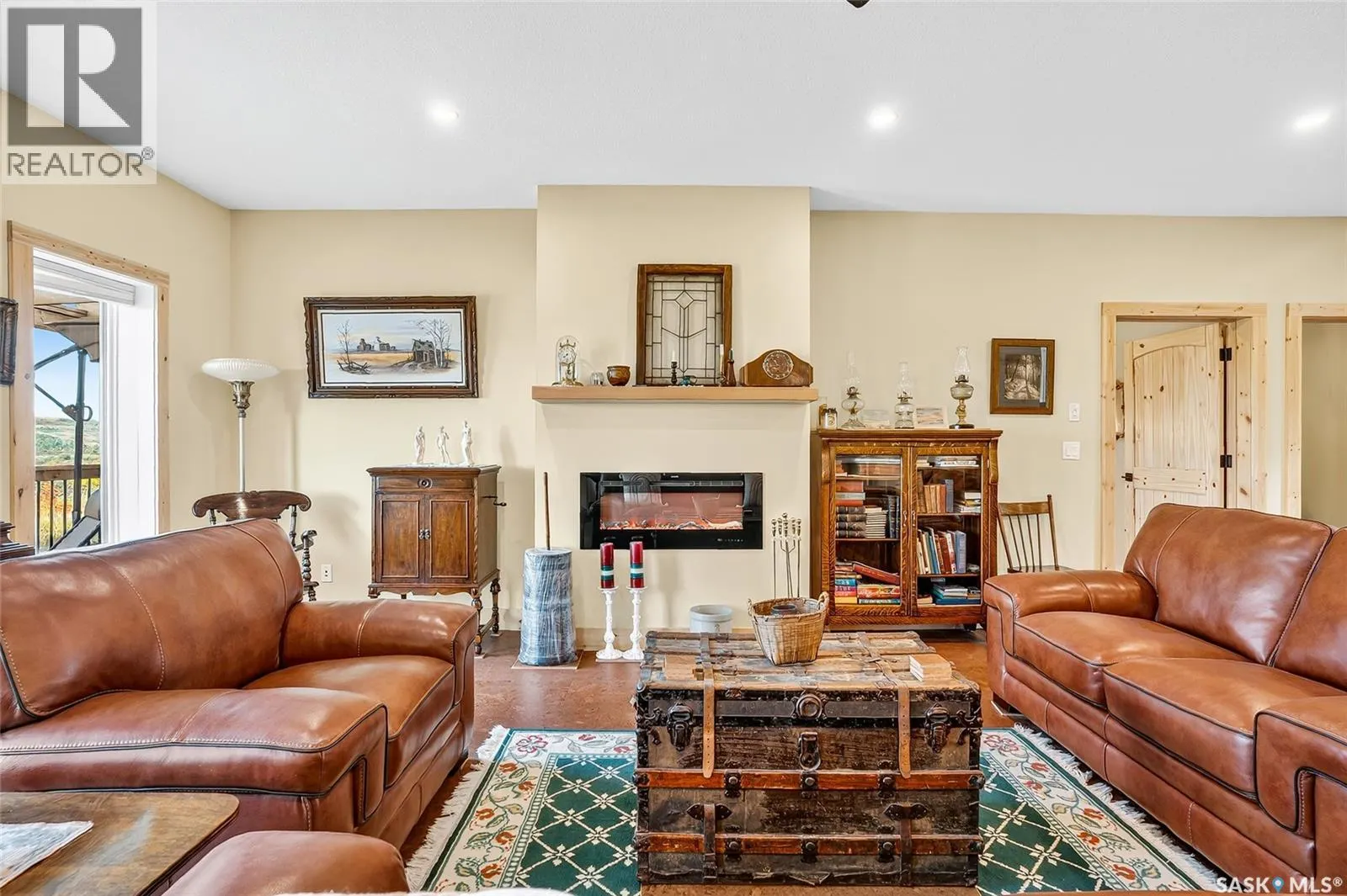 322 laurier CRESCENT