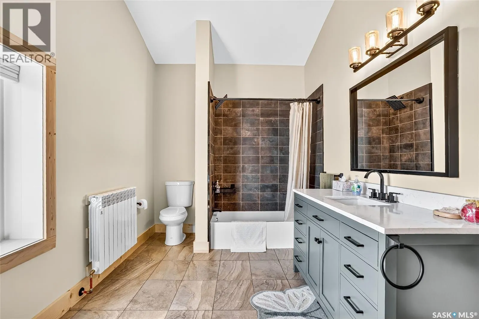 322 laurier CRESCENT