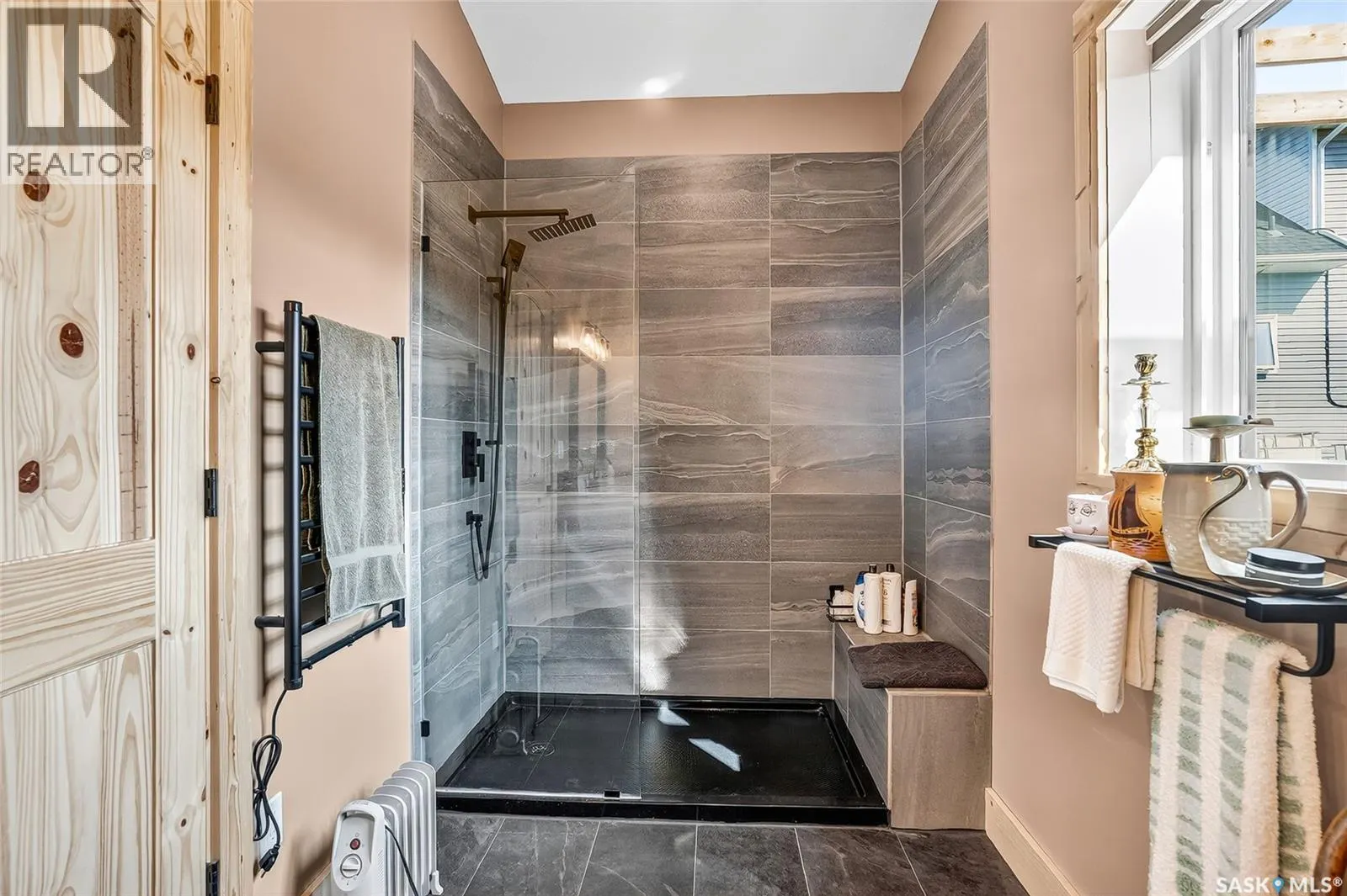 322 laurier CRESCENT