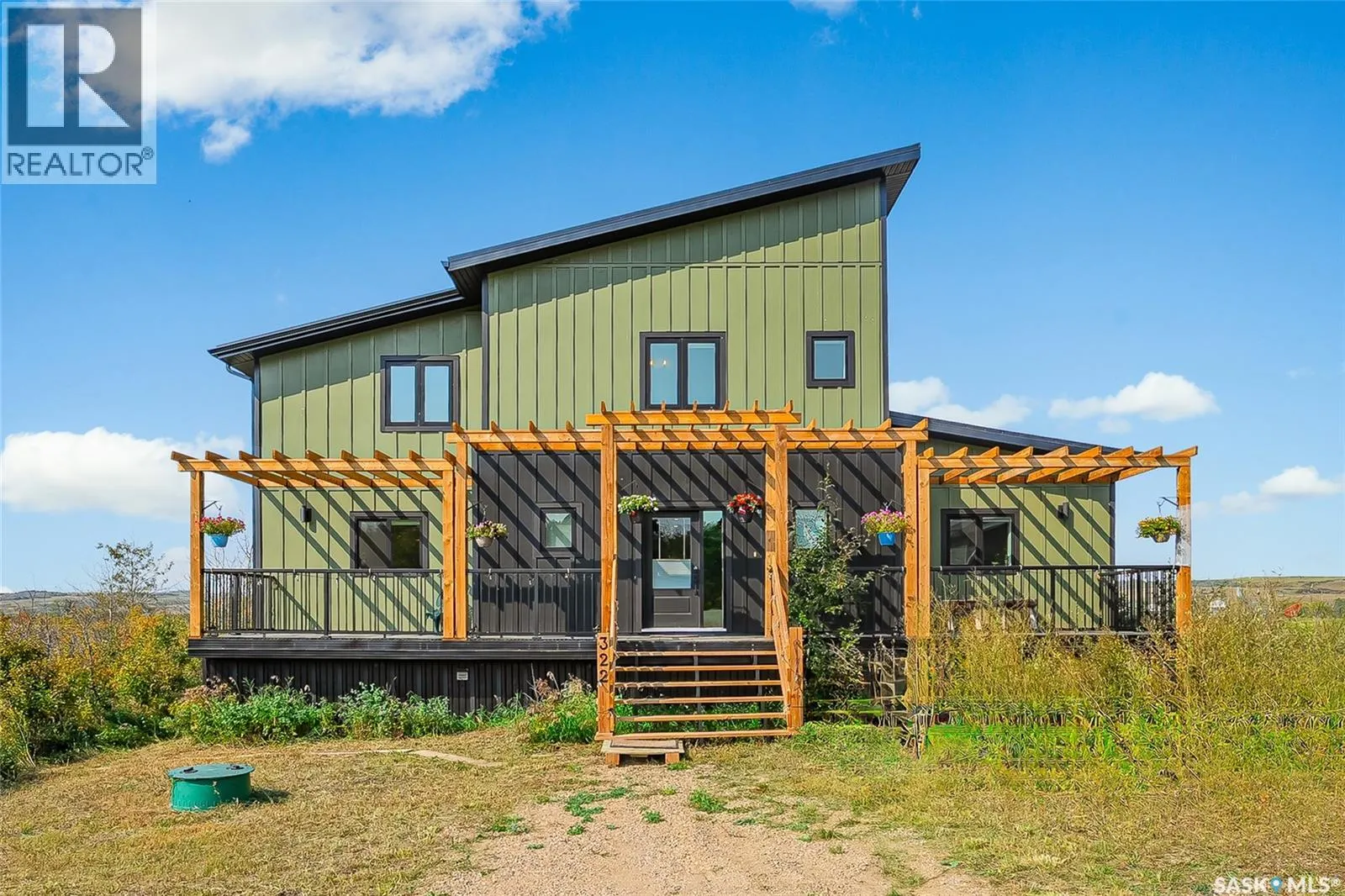 322 laurier CRESCENT