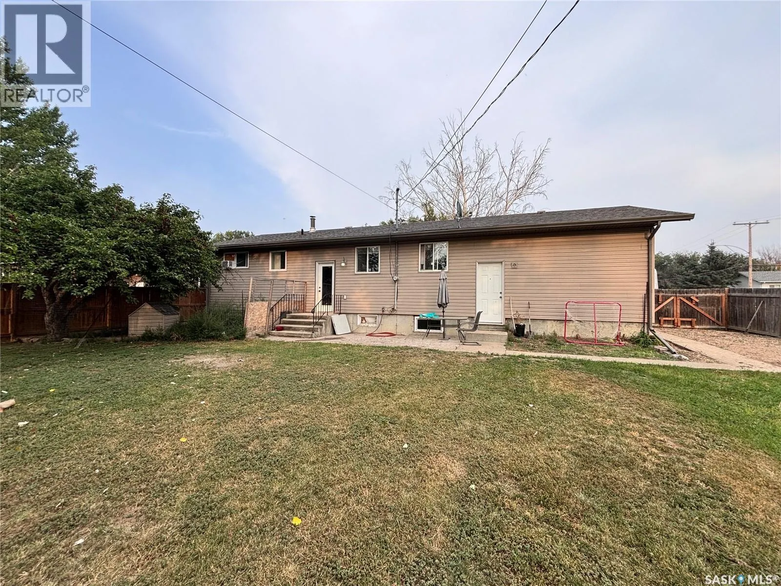 302 Ash STREET