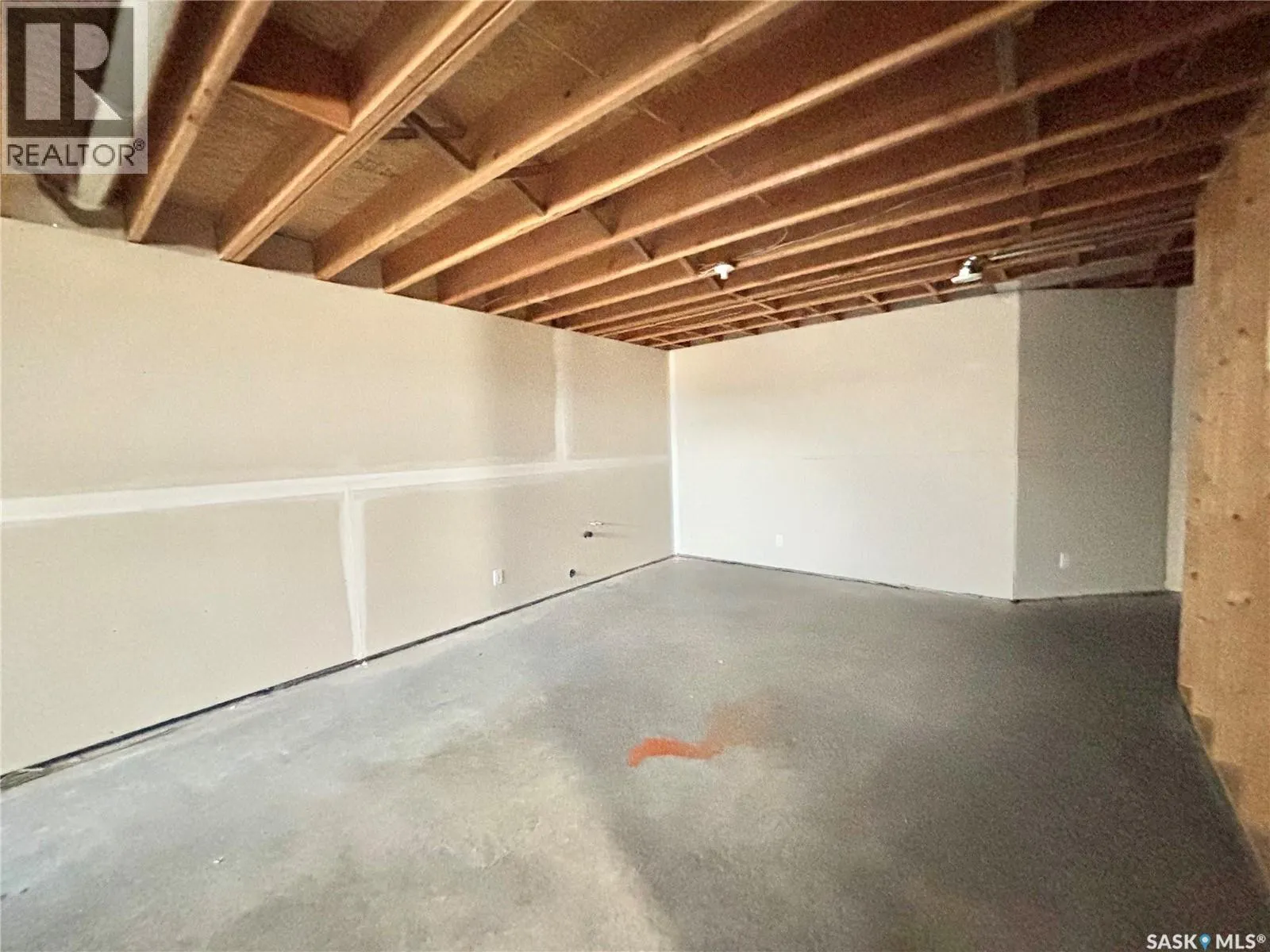 193 Good Spirit CRESCENT