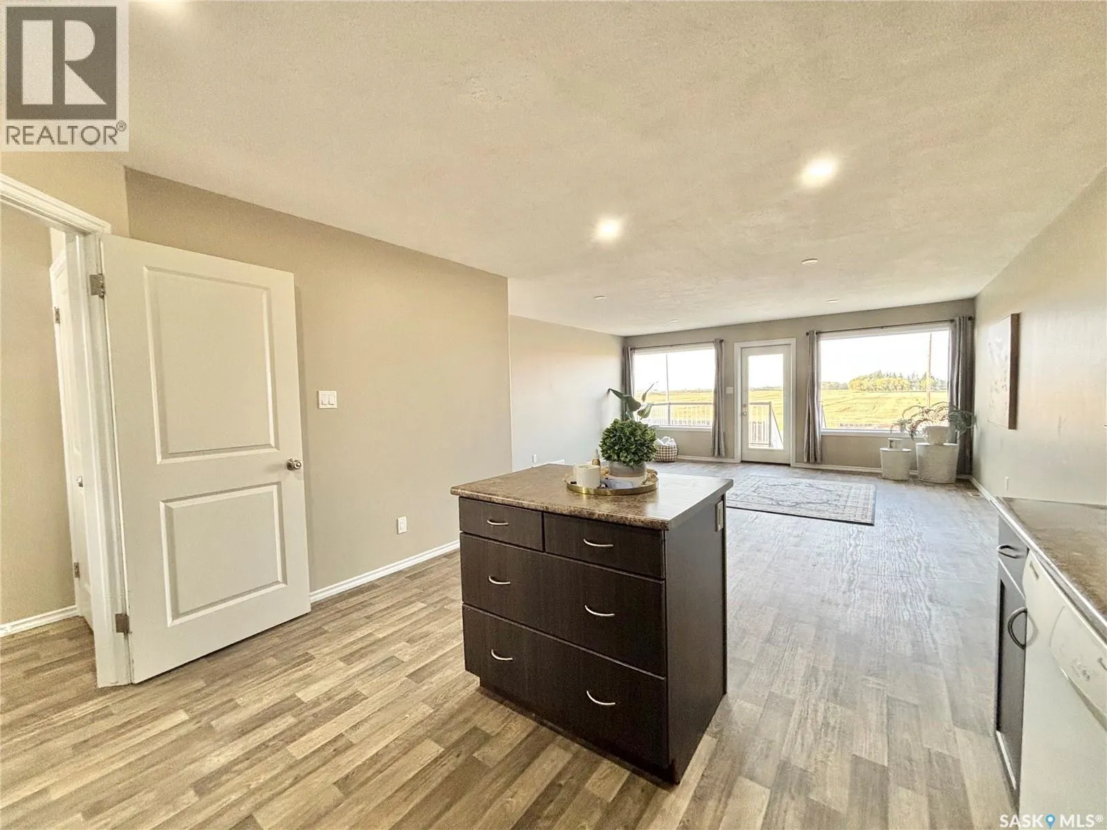 193 Good Spirit CRESCENT
