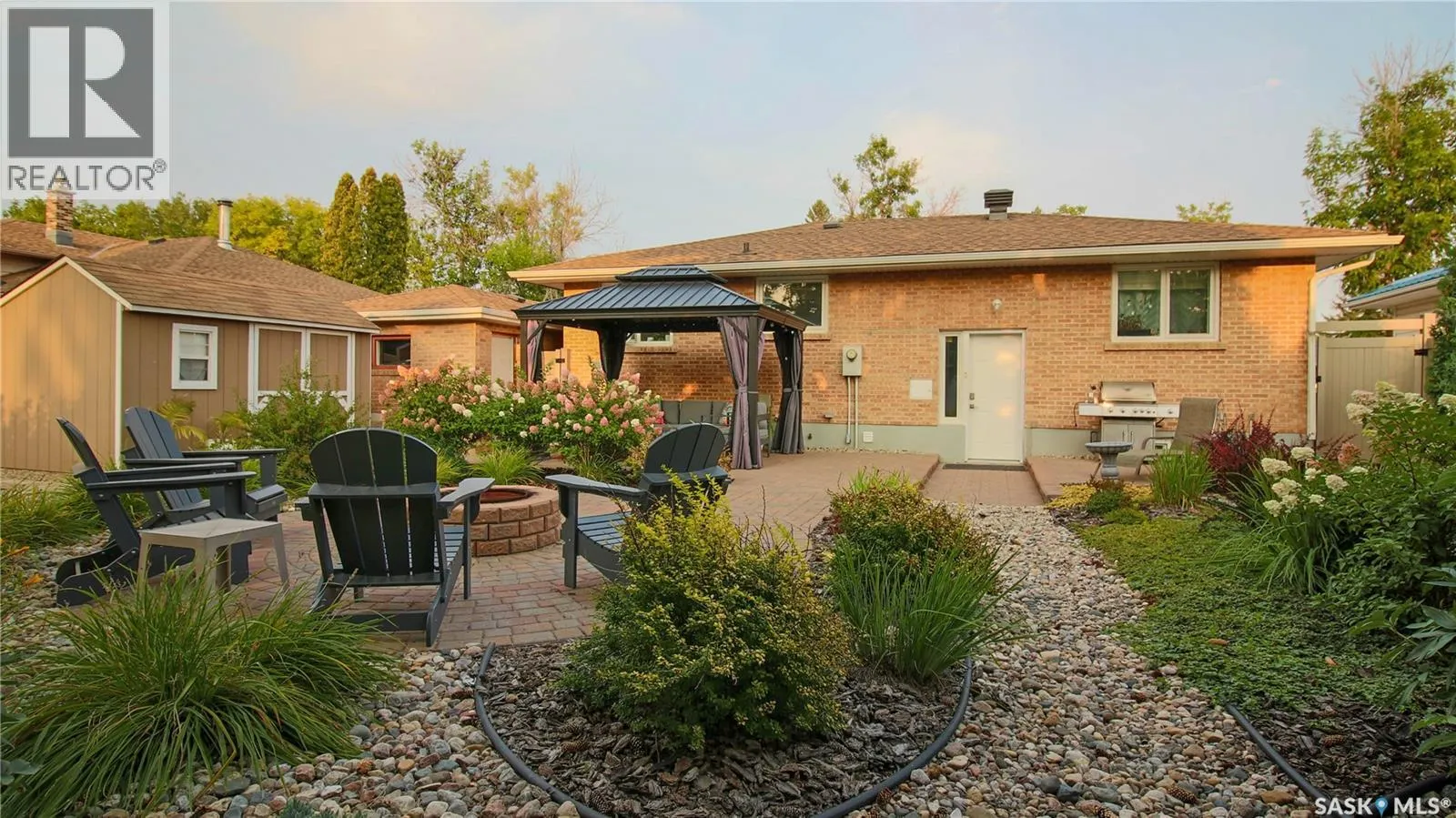 58 Lamont CRESCENT