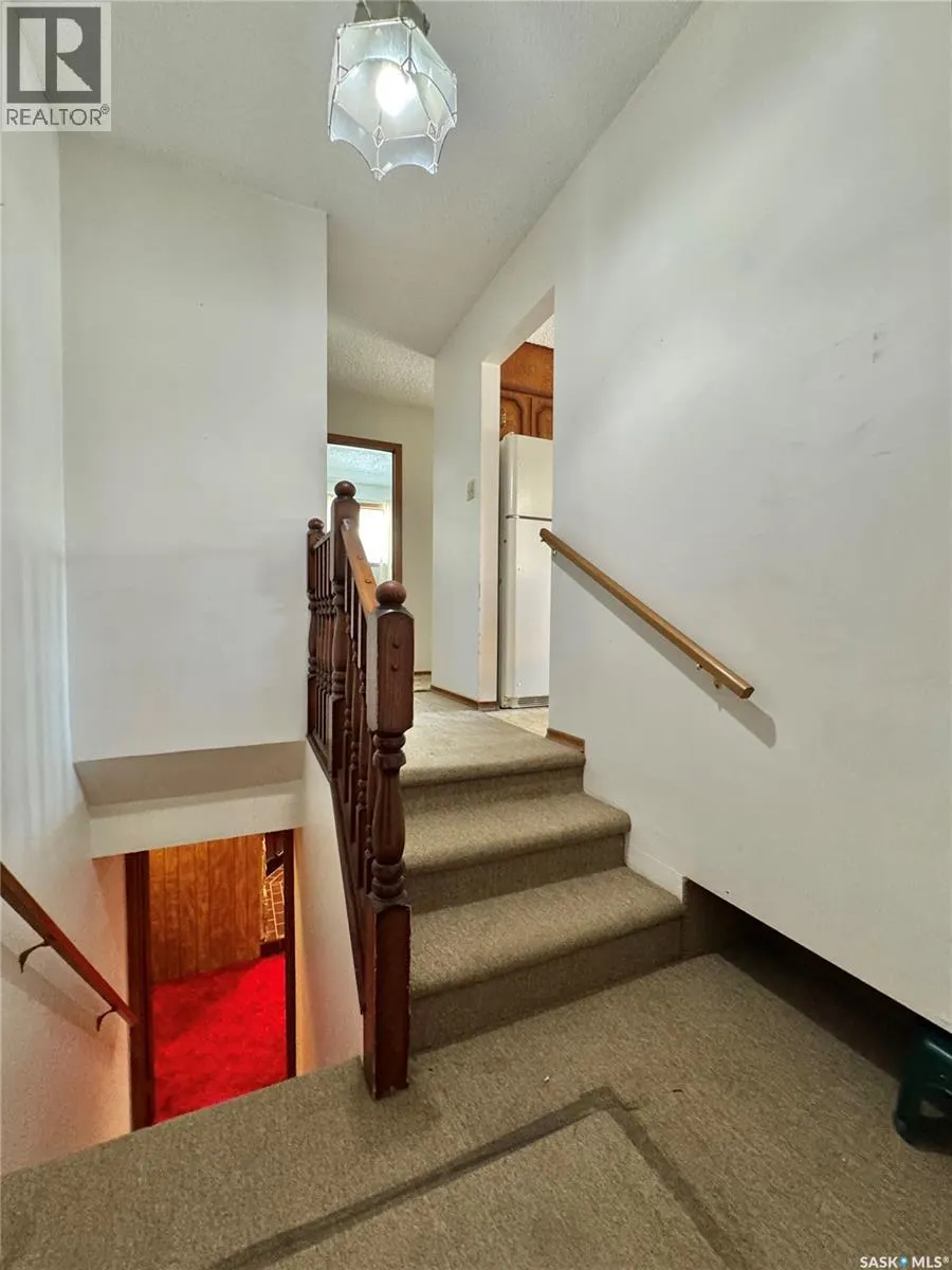 28 Clarke AVENUE
