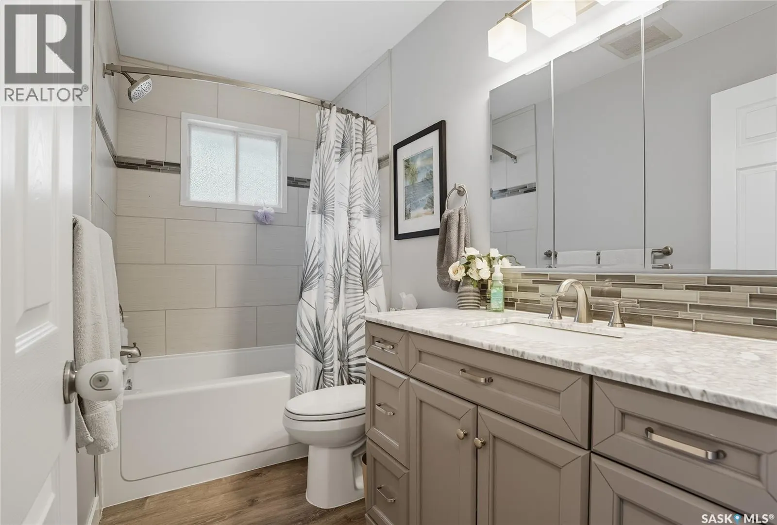 2358 Easthill