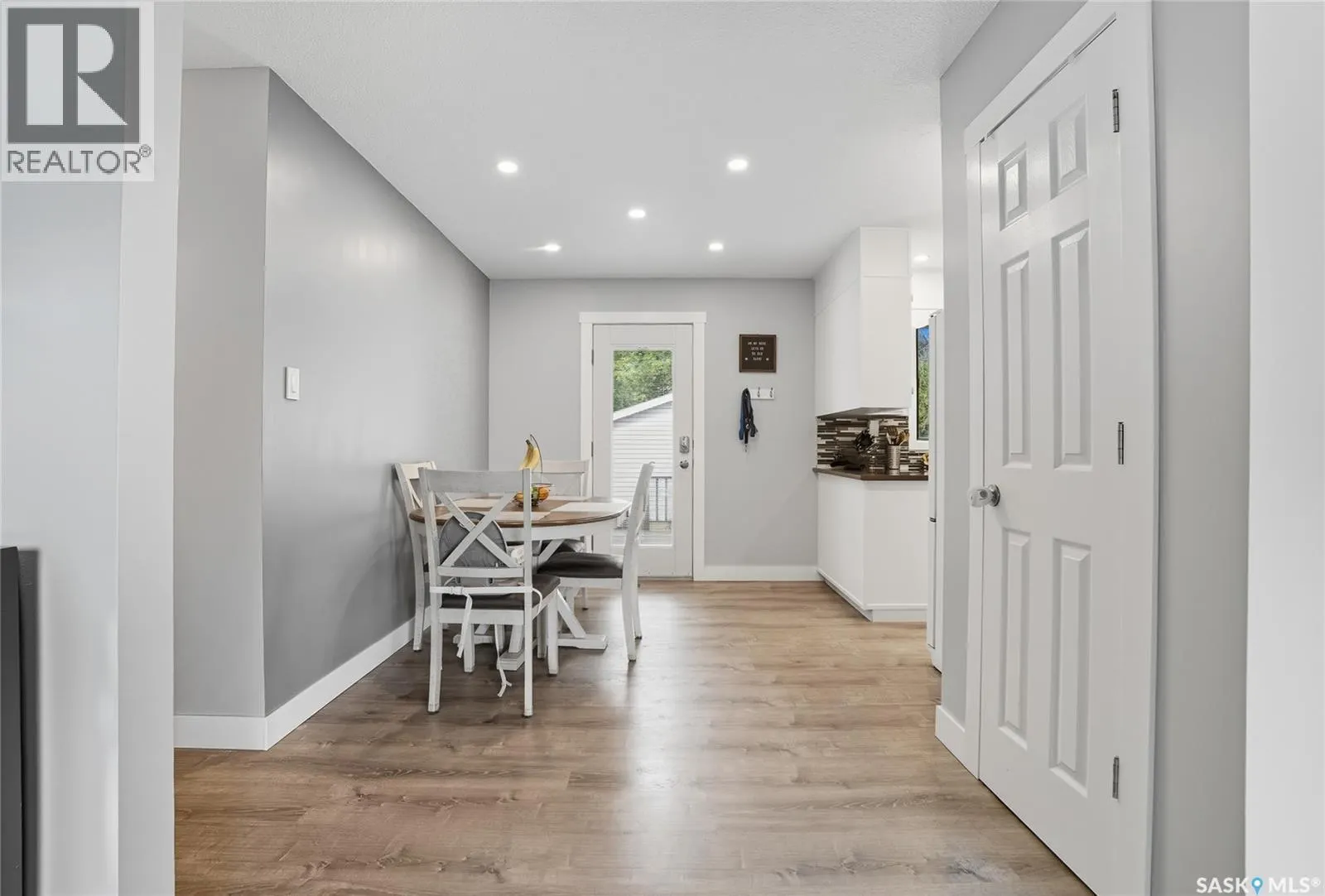2358 Easthill