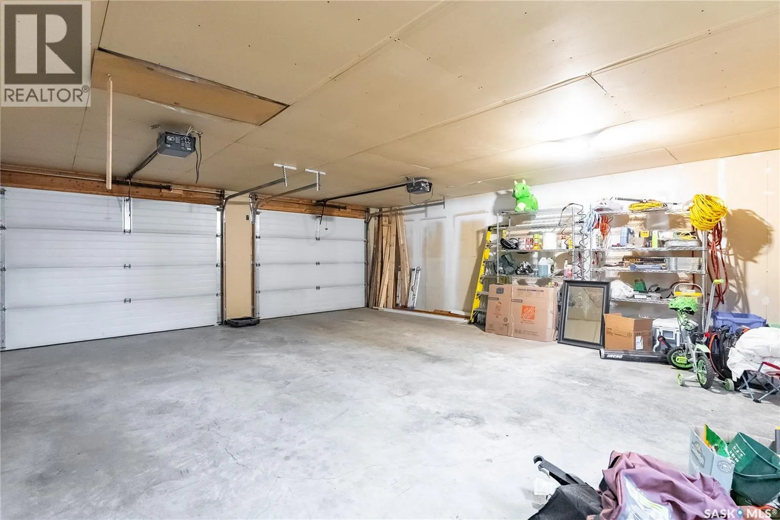 2358 Easthill