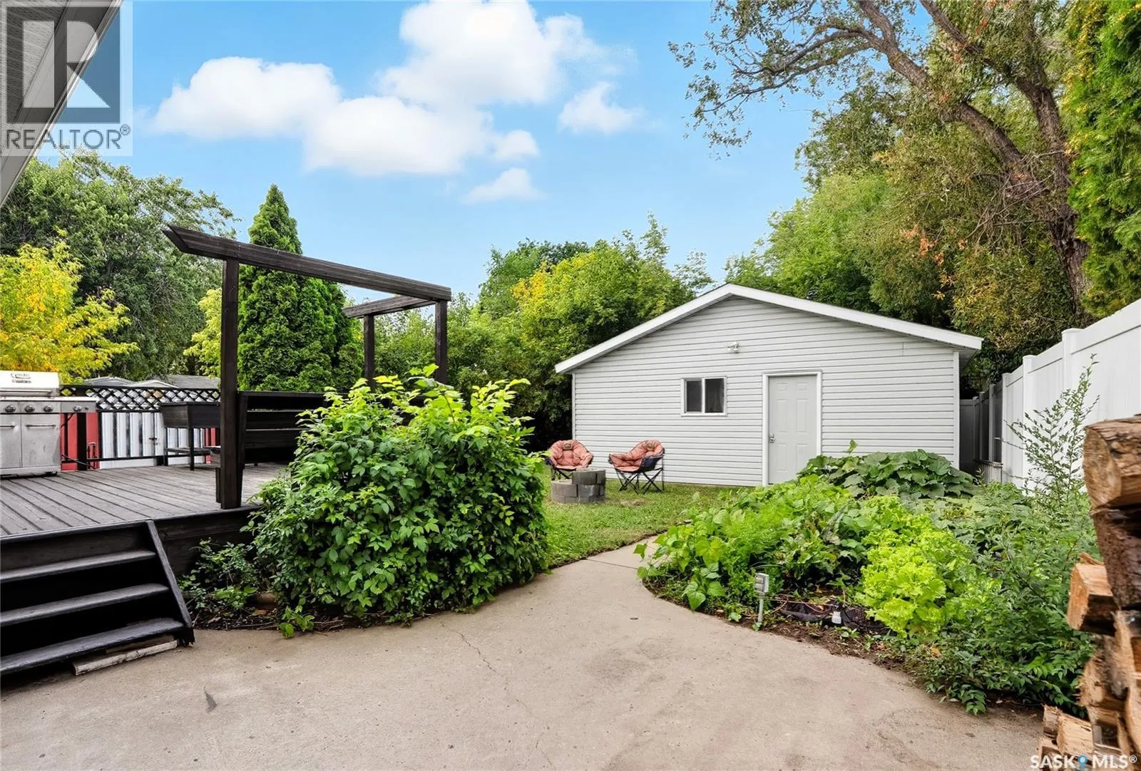 2358 Easthill