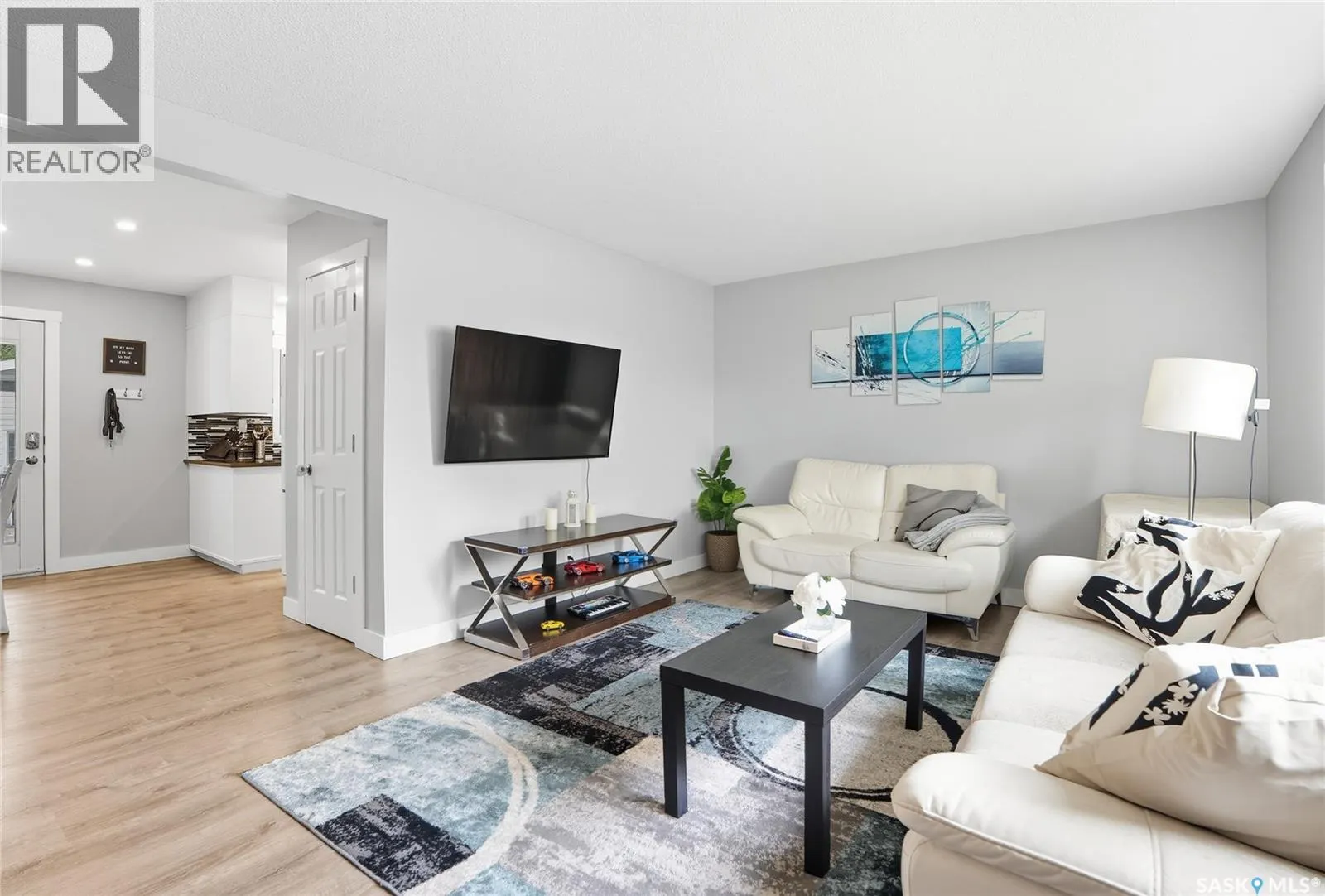 2358 Easthill