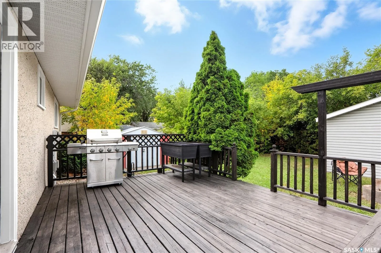 2358 Easthill