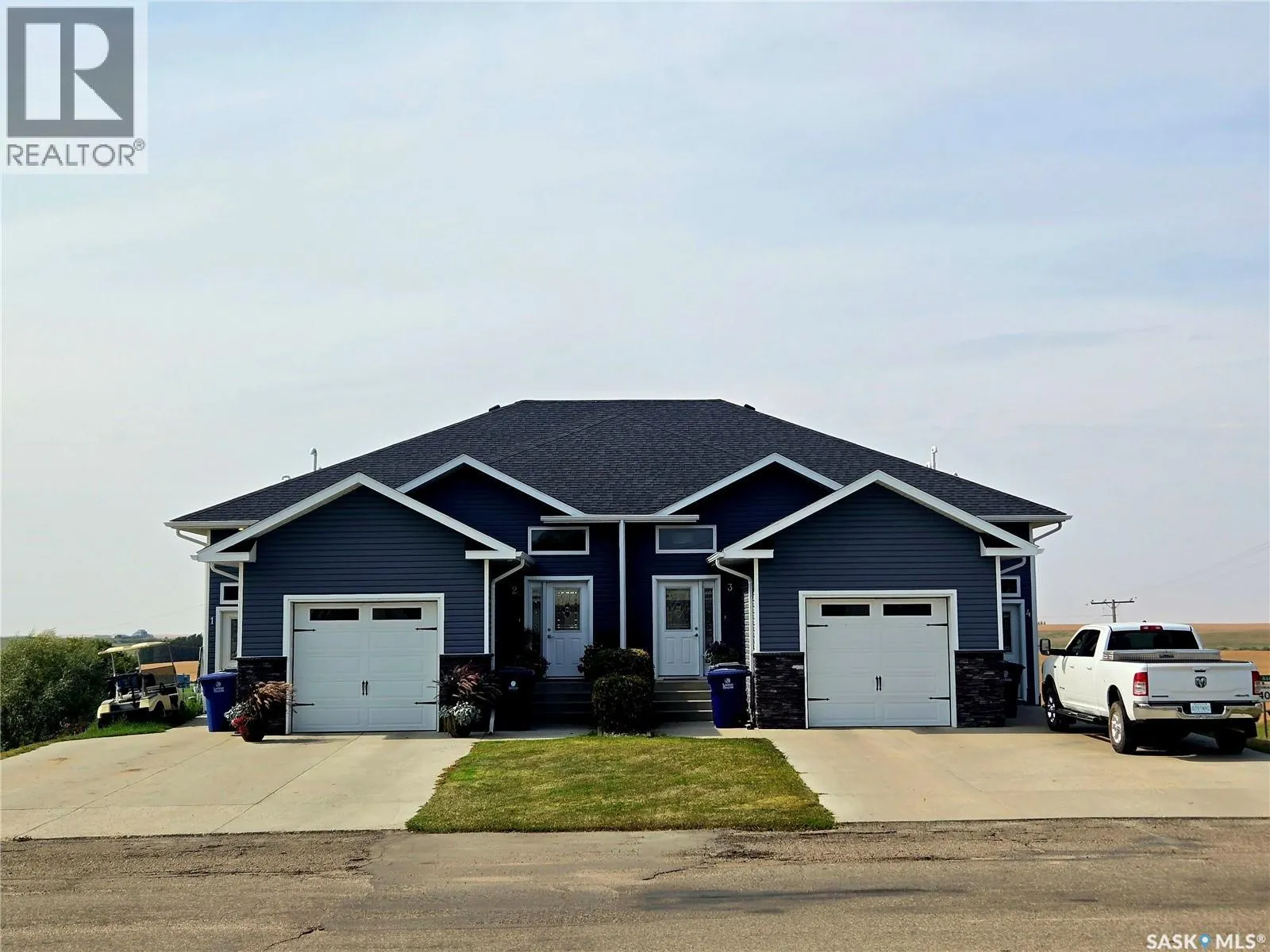 1-4 316 3rd STREET W