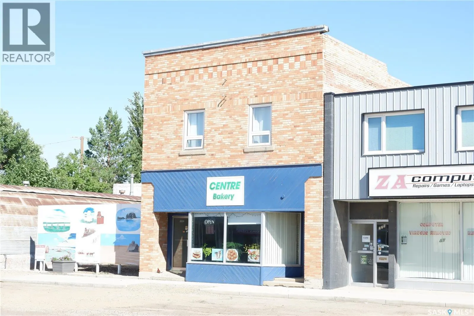 221 Centre STREET