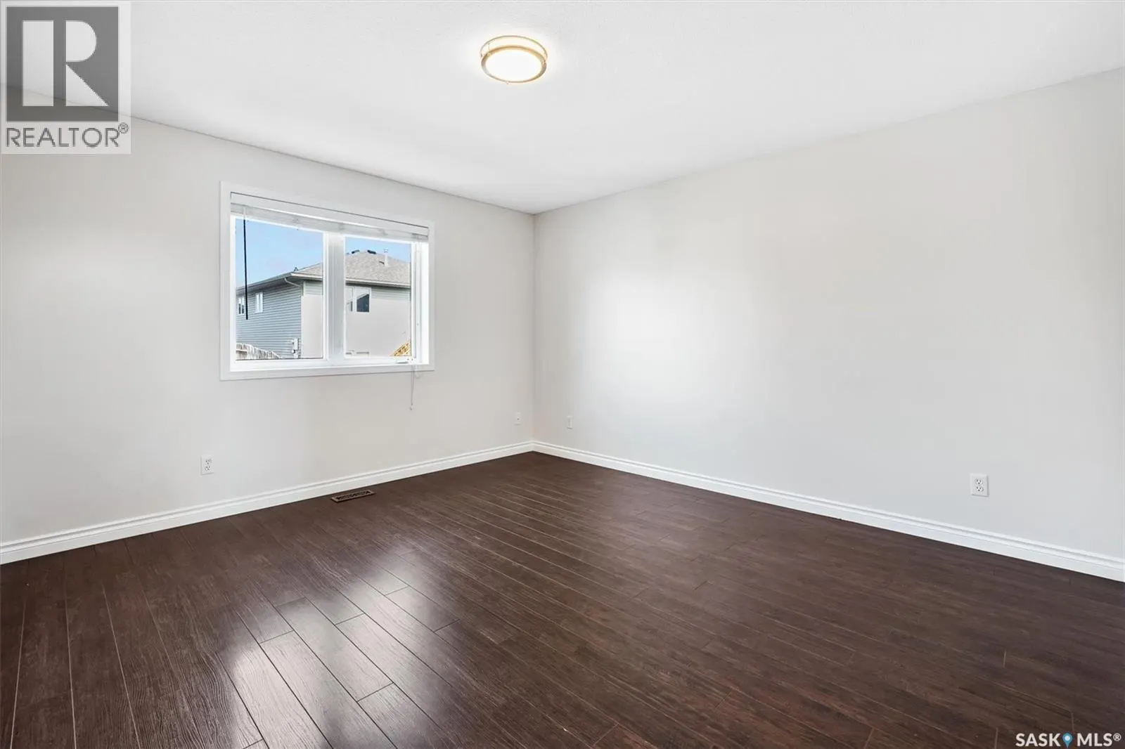 454 Buckwold COVE