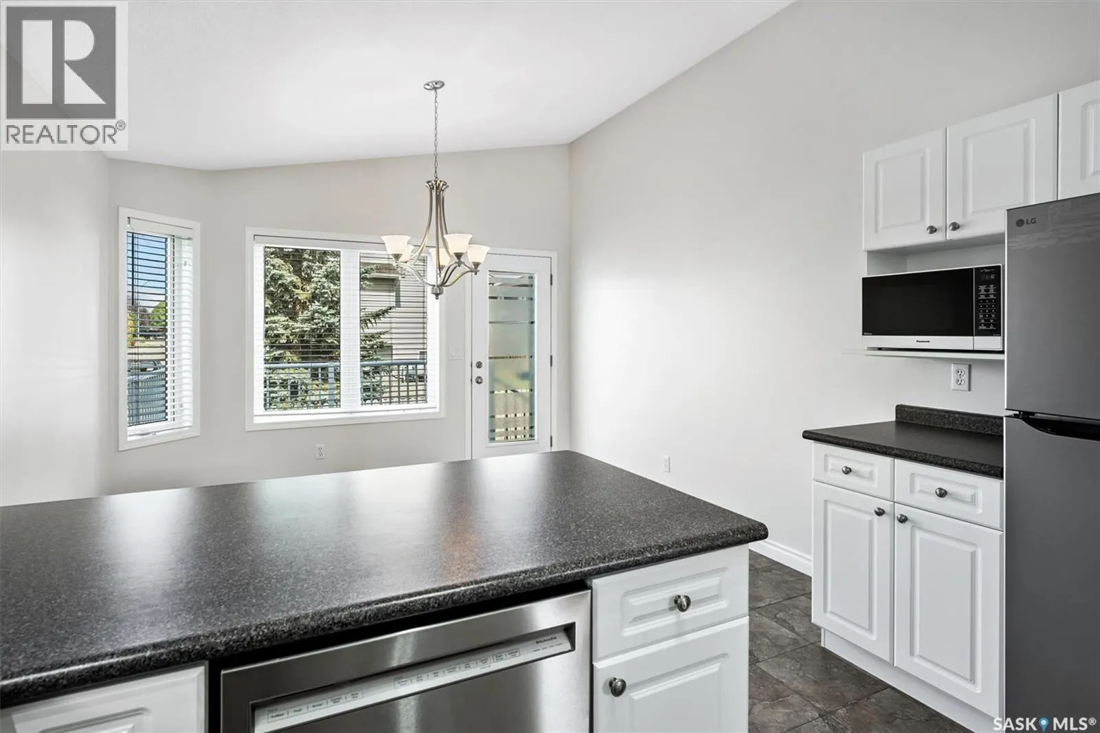 454 Buckwold COVE