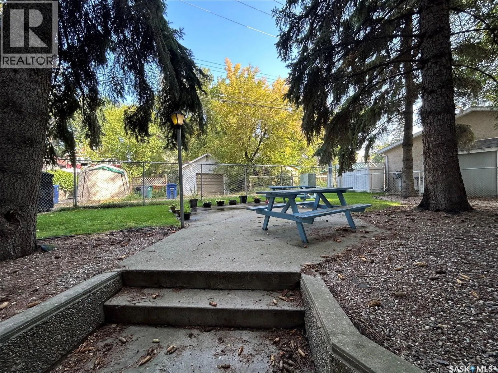 202 419 Main STREET