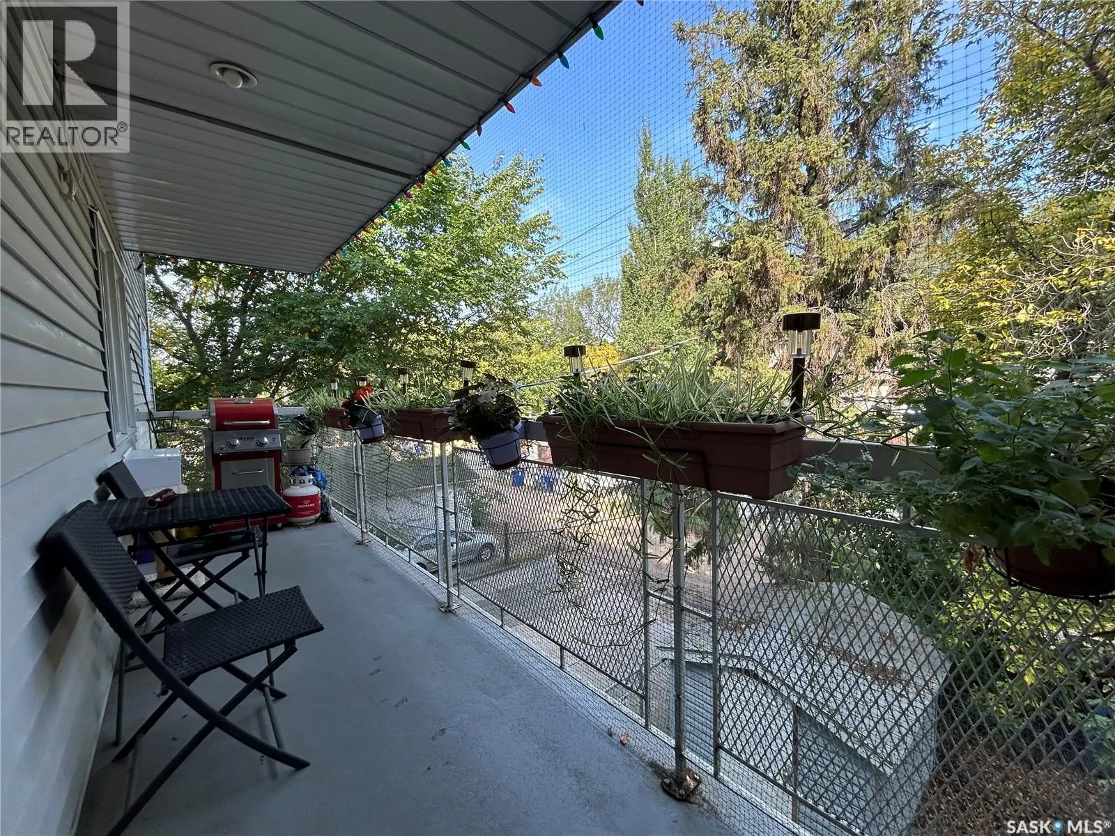 202 419 Main STREET