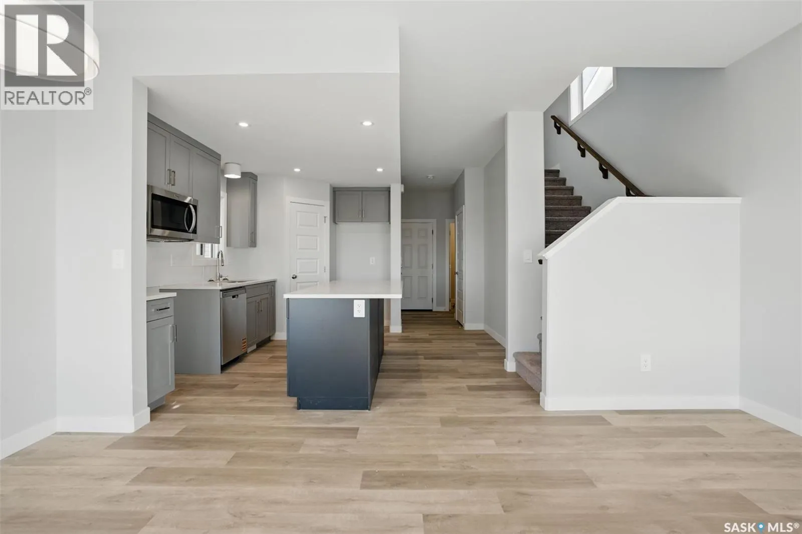 230 Antonini COURT