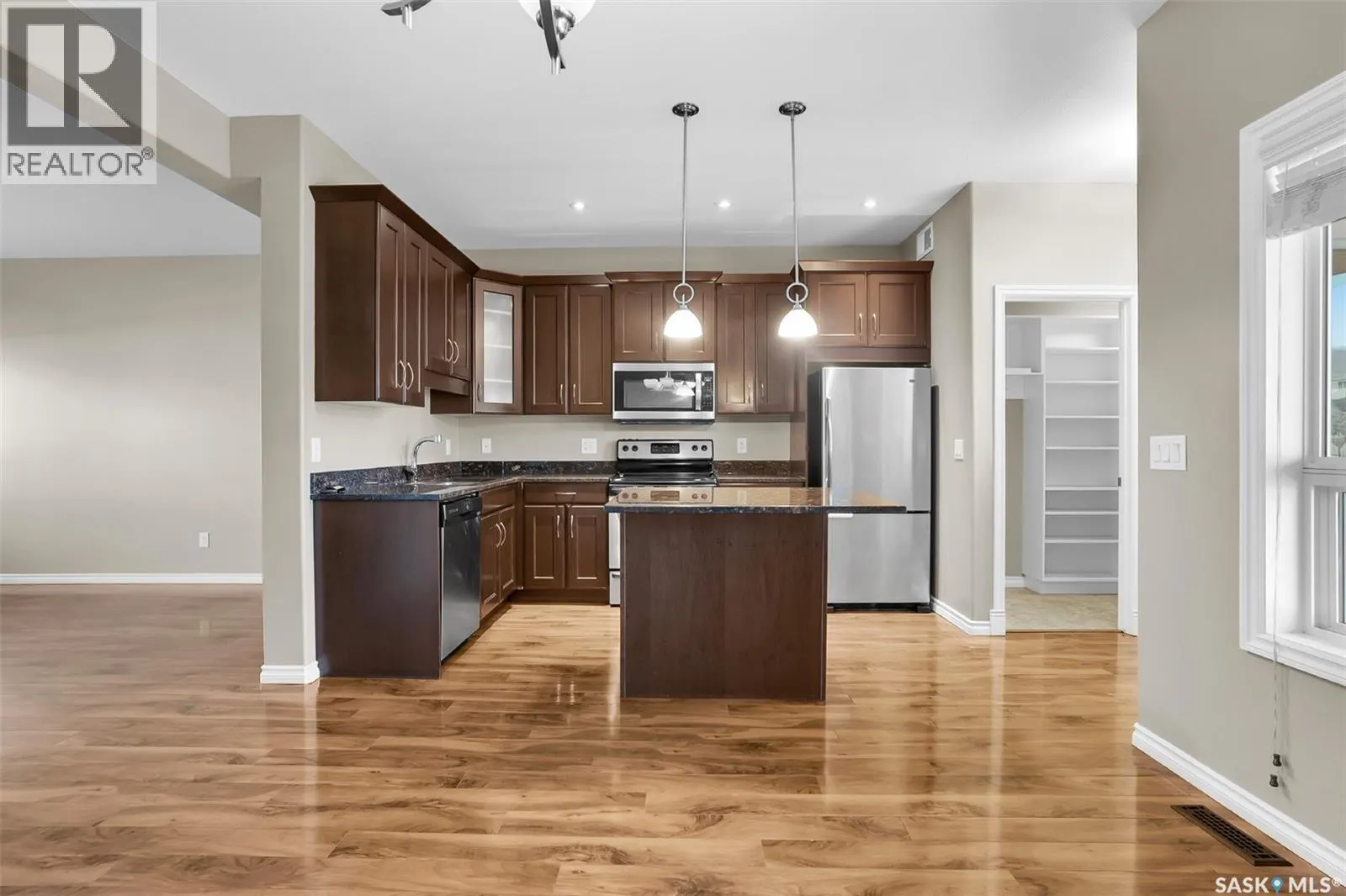 104 Shepherd CRESCENT