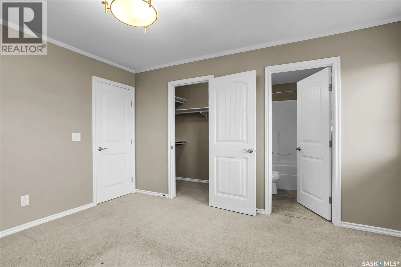 104 Shepherd CRESCENT