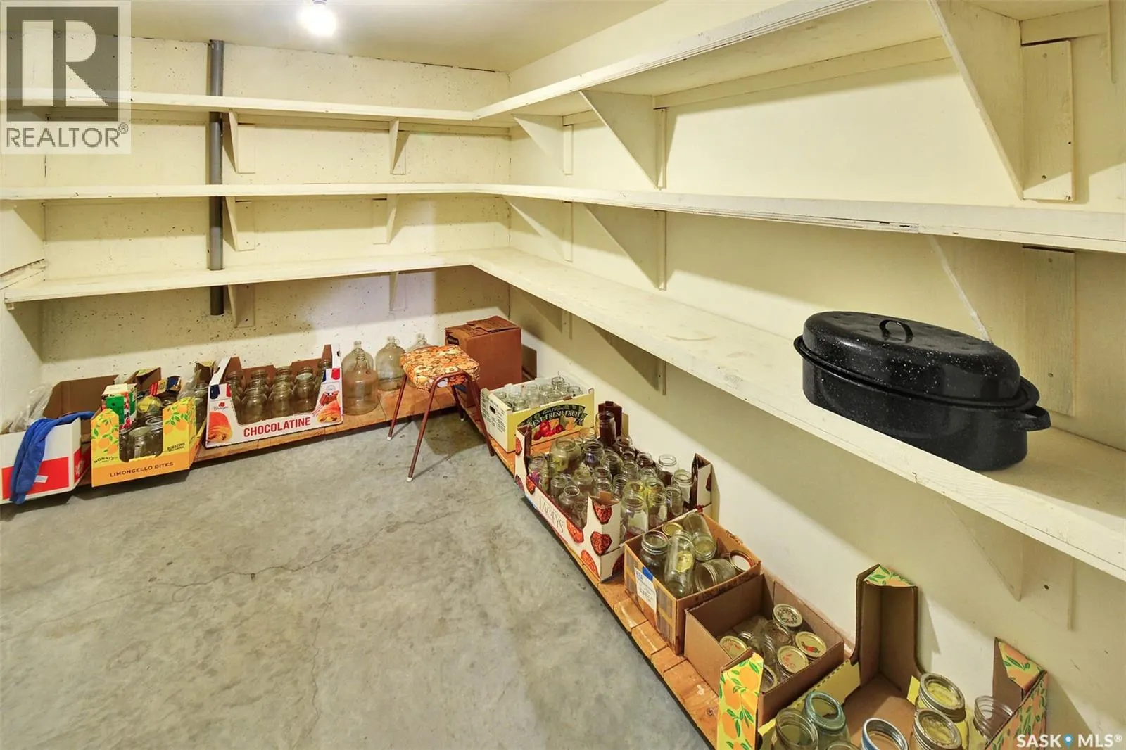 2807 20th STREET W