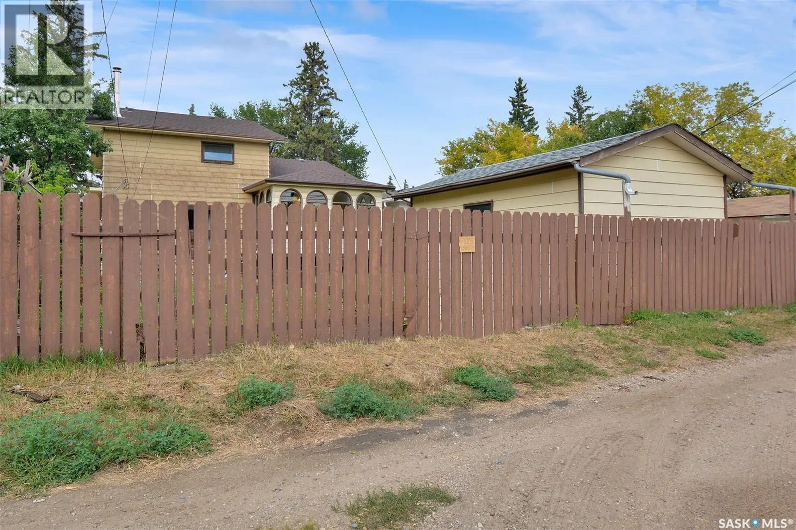 2807 20th STREET W