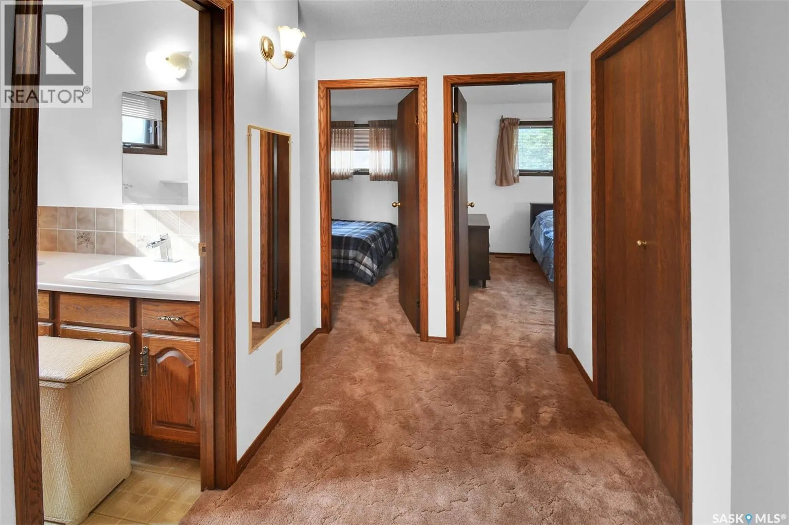2807 20th STREET W