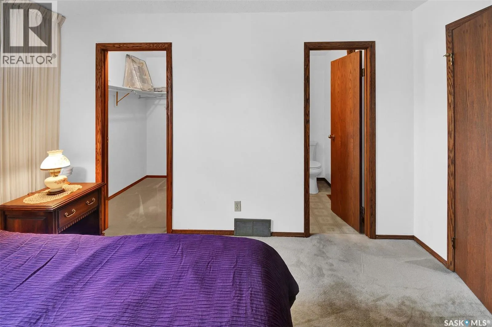 2807 20th STREET W