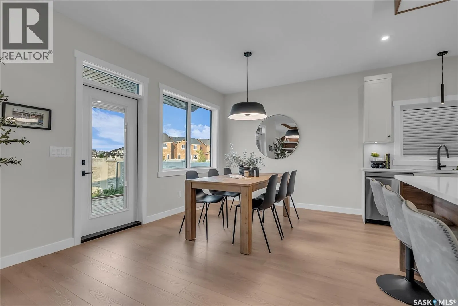 431 Doran CRESCENT