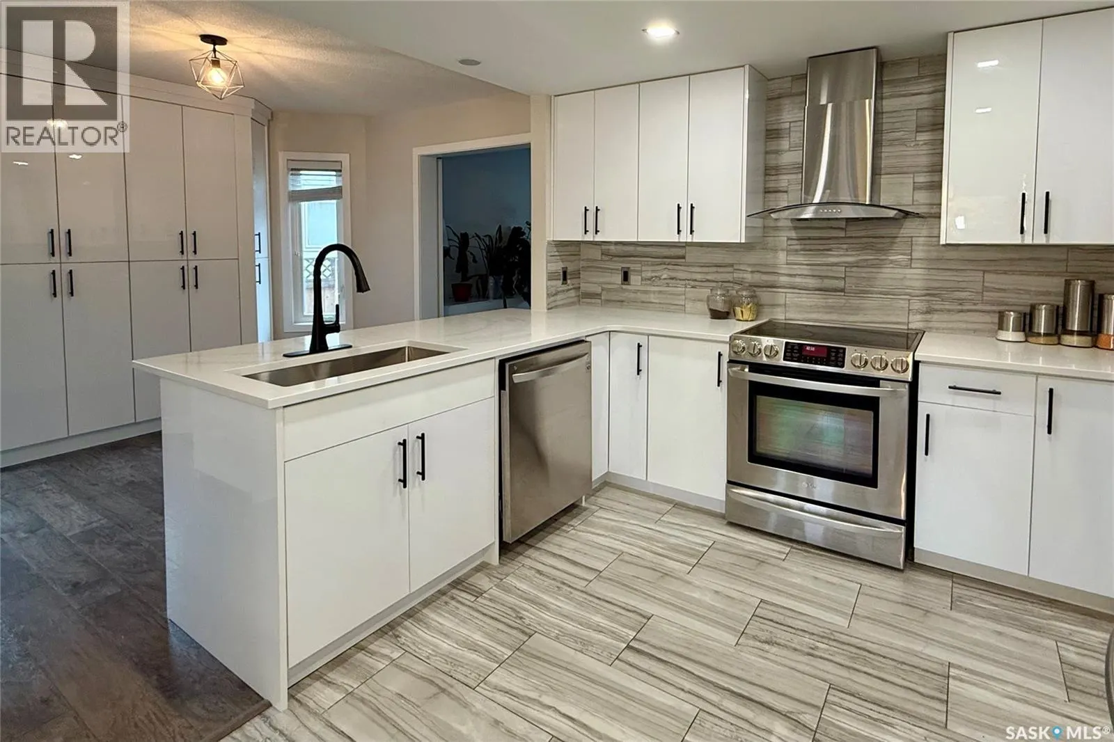 1330 Wascana HIGHLANDS