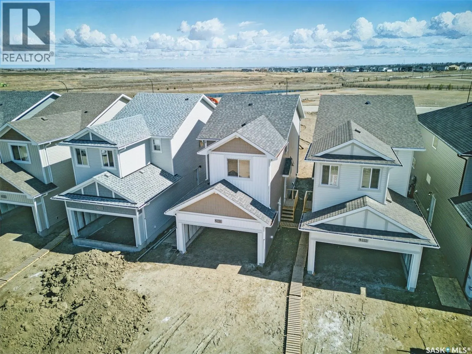 226 Antonini COURT
